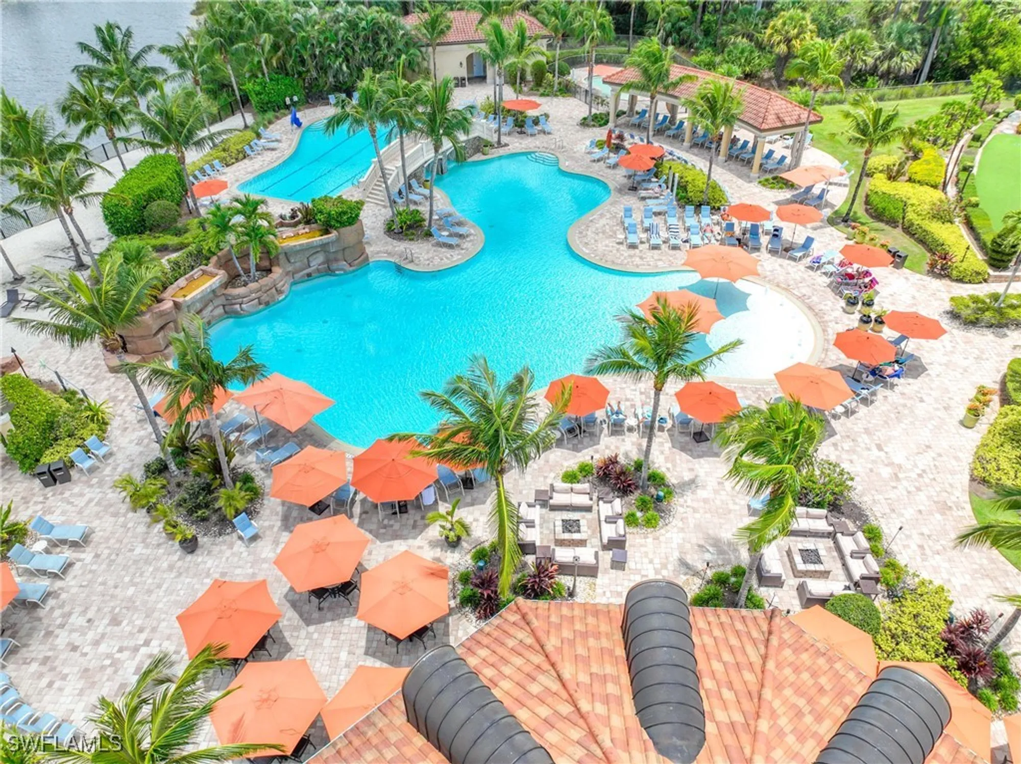 Property Slideshow image 35 of 47 | 9218 veneto ln, Naples, FL, 34113