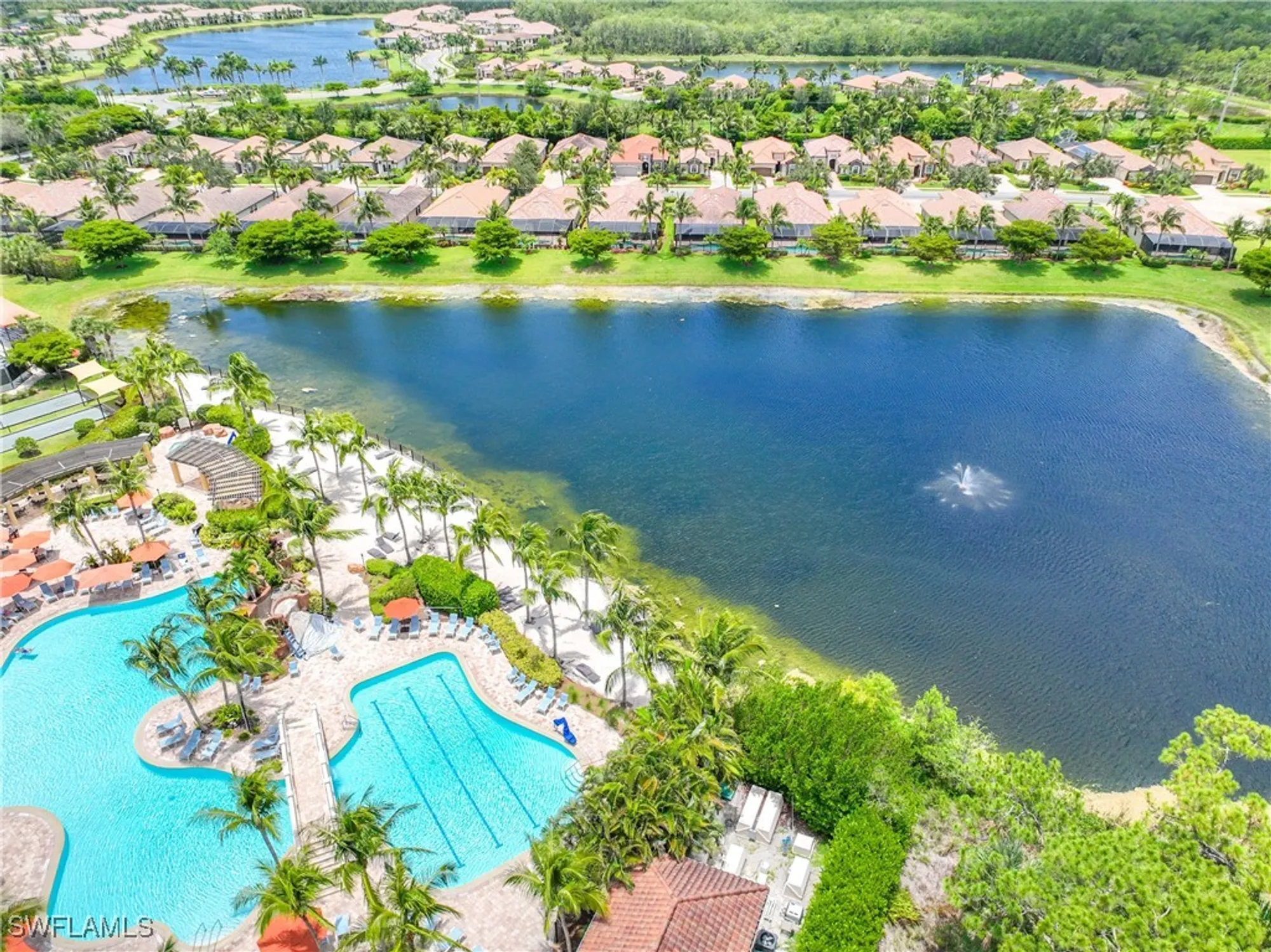 Property Slideshow image 38 of 47 | 9218 veneto ln, Naples, FL, 34113