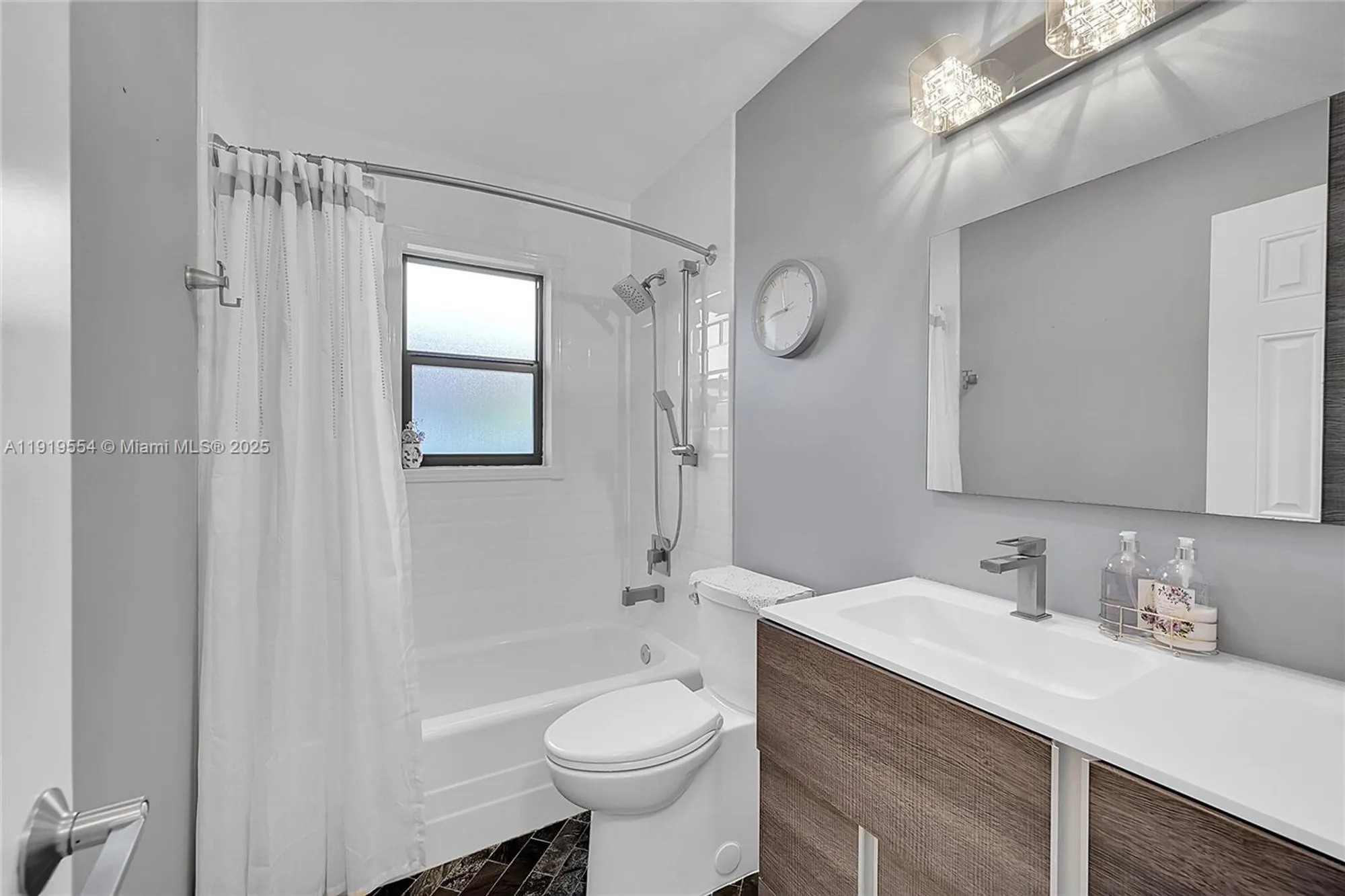 Property Slideshow image 10 of 65 | 14664 bonaire blvd, Delray Beach, FL, 33446