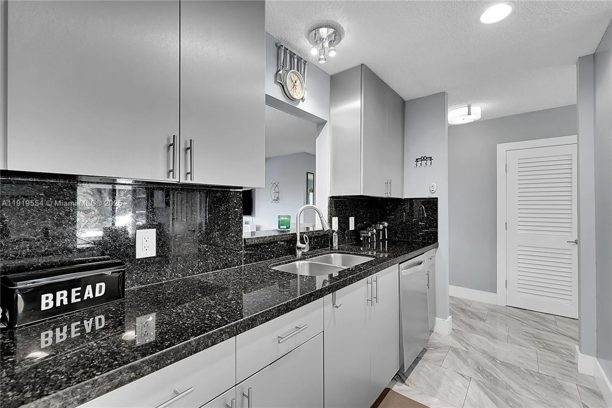 Property Slideshow image 26 of 65 | 14664 bonaire blvd, Delray Beach, FL, 33446