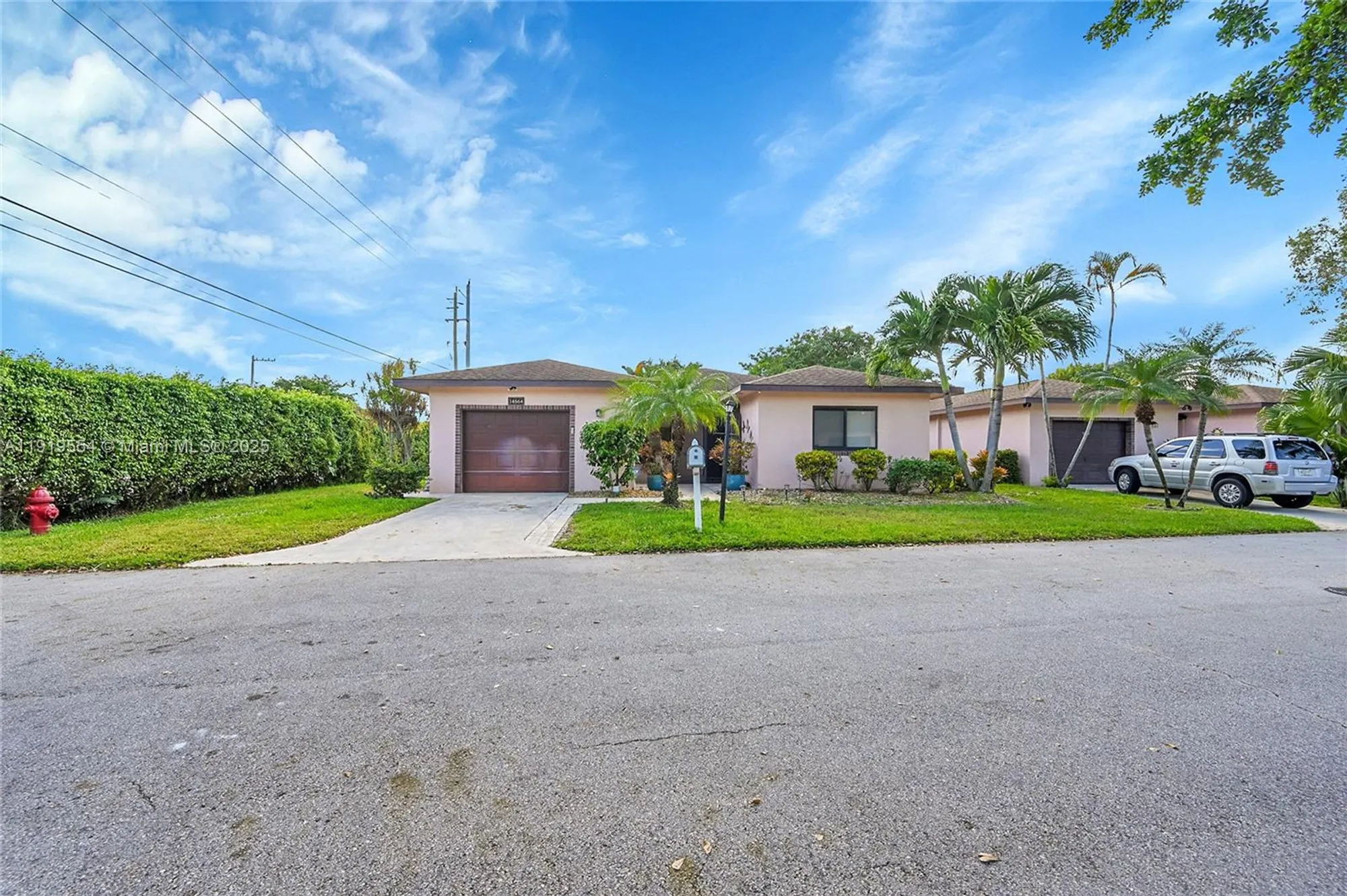 Property Slideshow image 3 of 65 | 14664 bonaire blvd, Delray Beach, FL, 33446