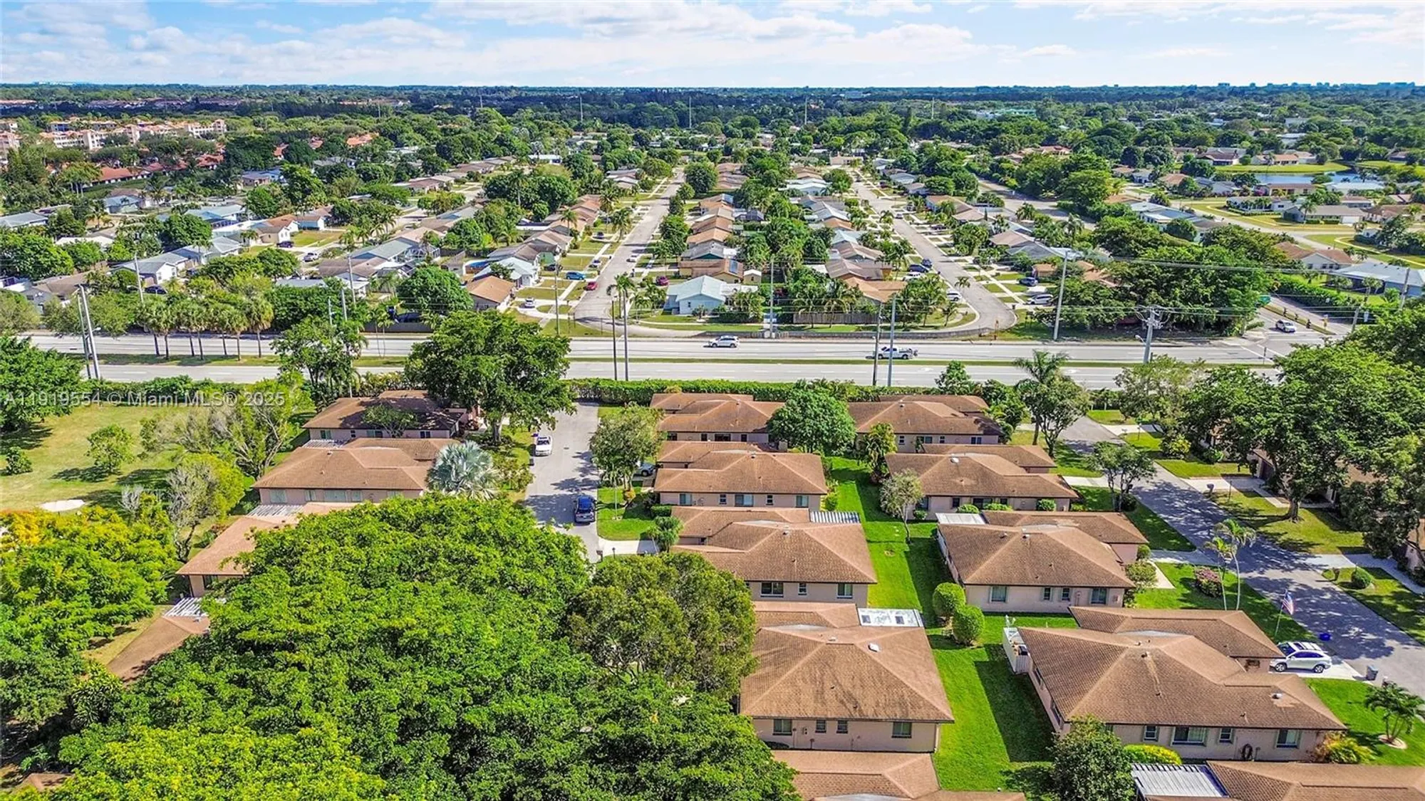 Property Slideshow image 43 of 65 | 14664 bonaire blvd, Delray Beach, FL, 33446