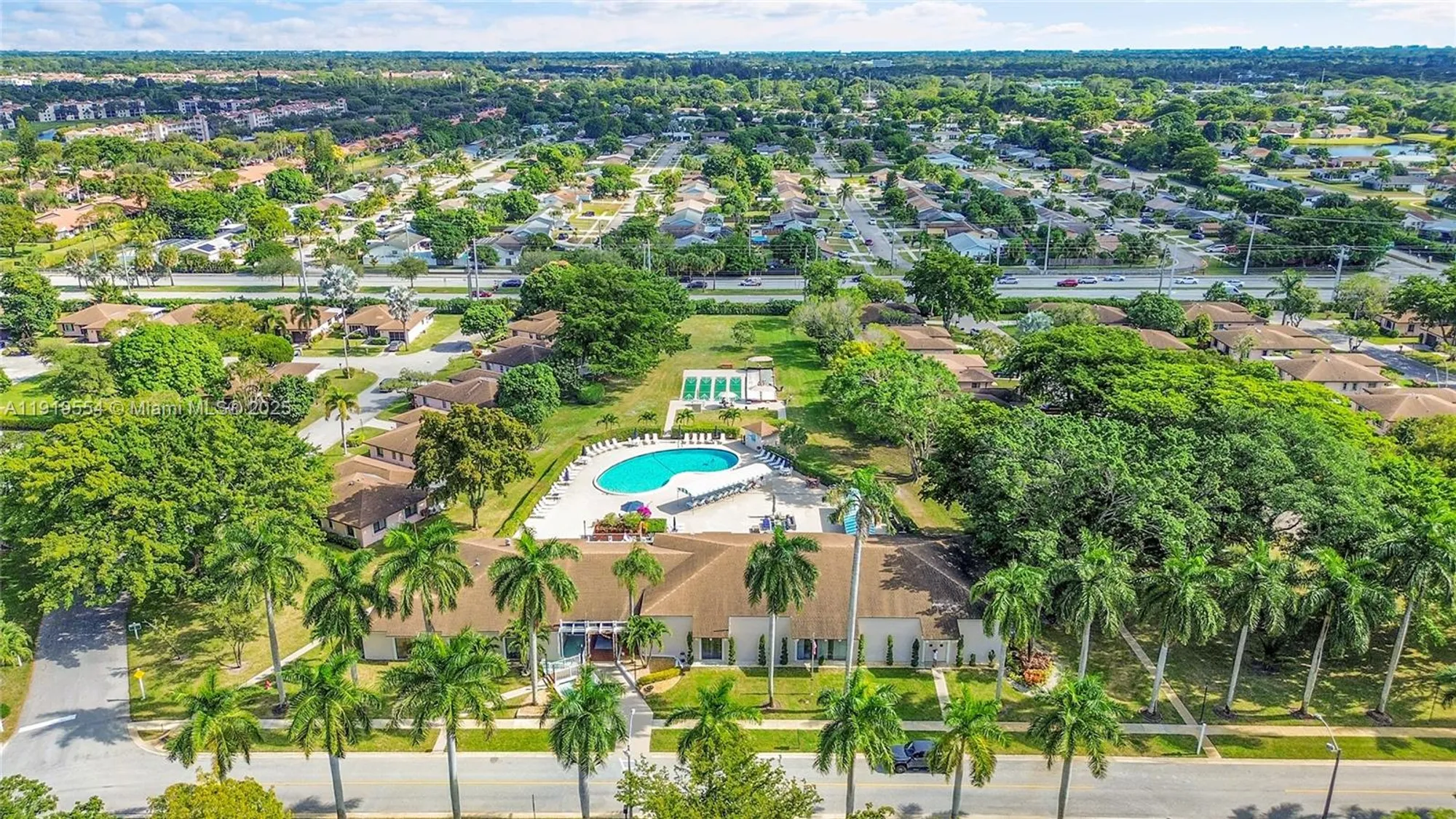 Property Slideshow image 53 of 65 | 14664 bonaire blvd, Delray Beach, FL, 33446