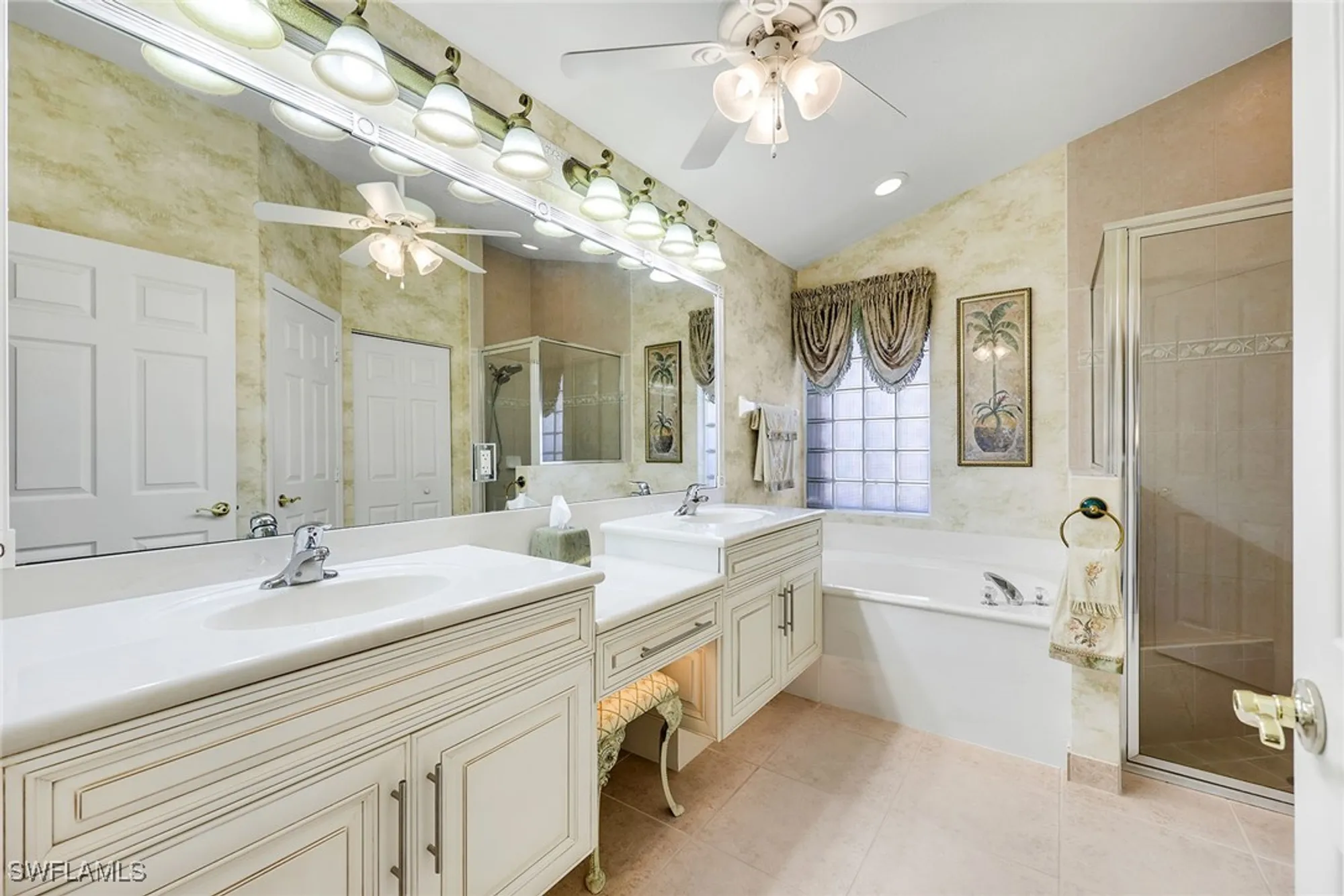 Property Slideshow image 18 of 35 | 8833 cascades isle blvd, Estero, FL, 33928