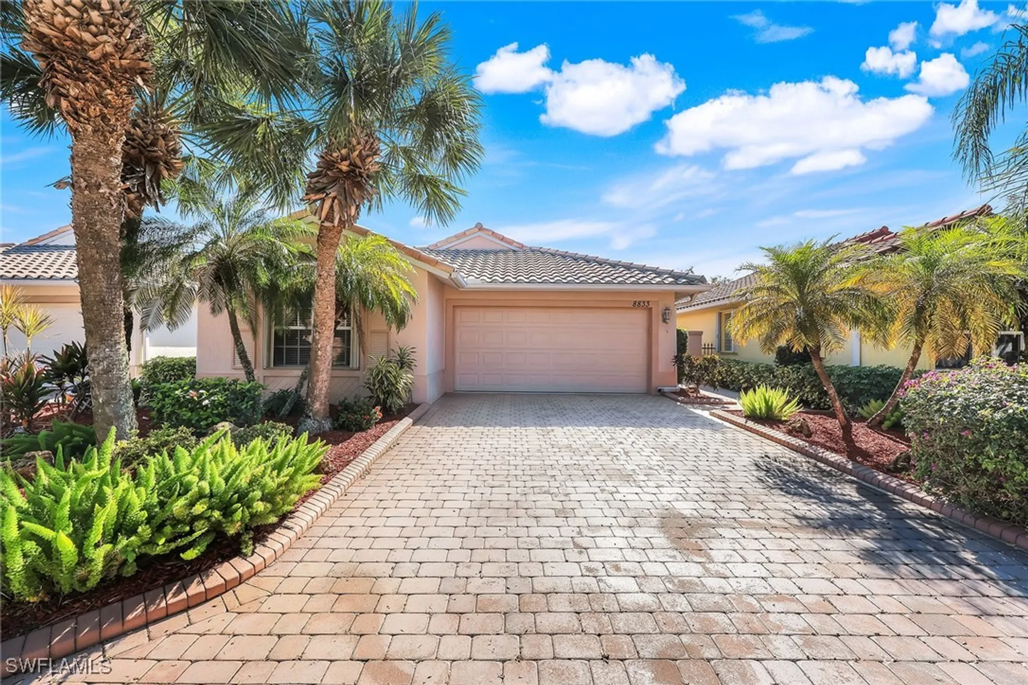 Property Slideshow image 29 of 35 | 8833 cascades isle blvd, Estero, FL, 33928