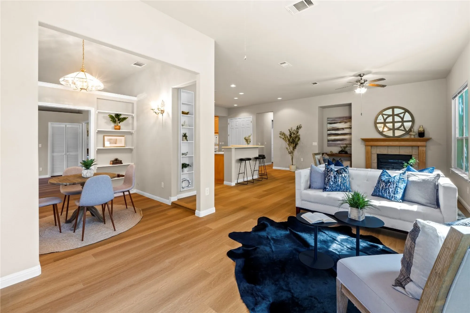 Property Slideshow image 18 of 39 | 122 durango trl, Georgetown, TX, 78633