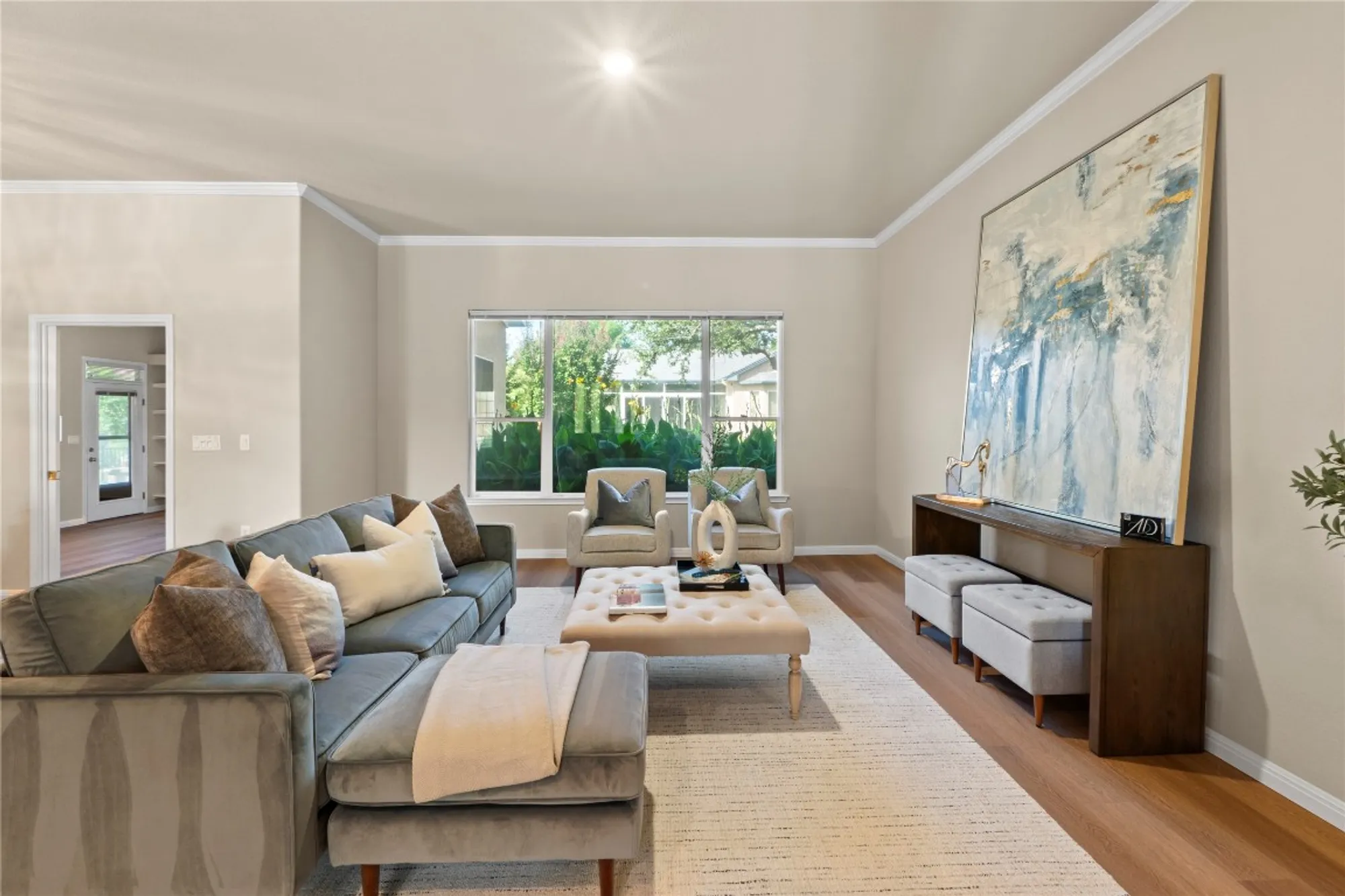 Property Slideshow image 9 of 39 | 122 durango trl, Georgetown, TX, 78633