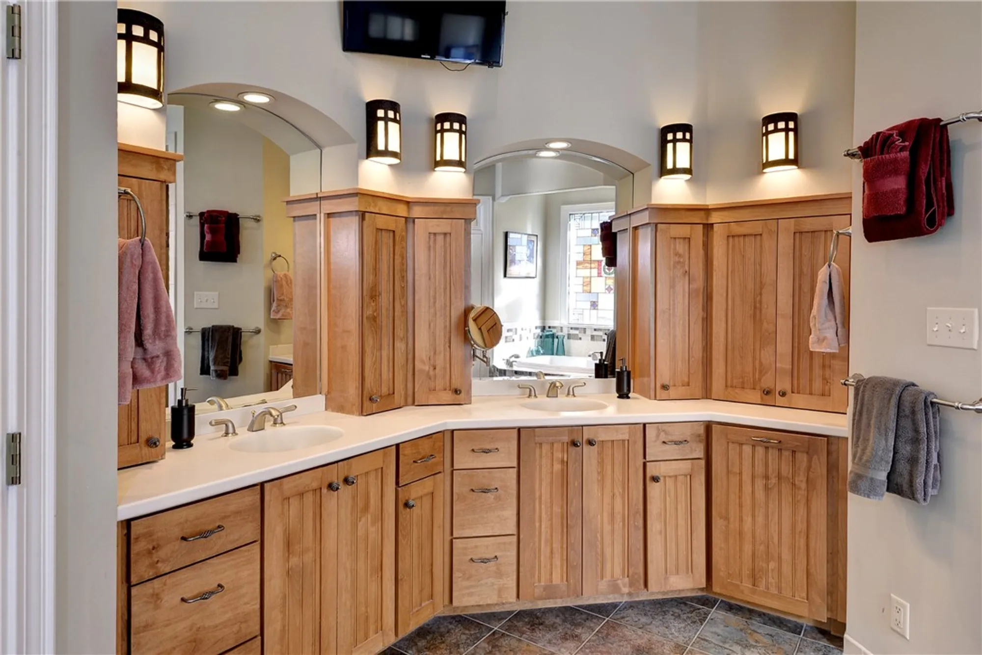 Property Slideshow image 31 of 50 | 139 george sandys, Williamsburg, VA, 23185