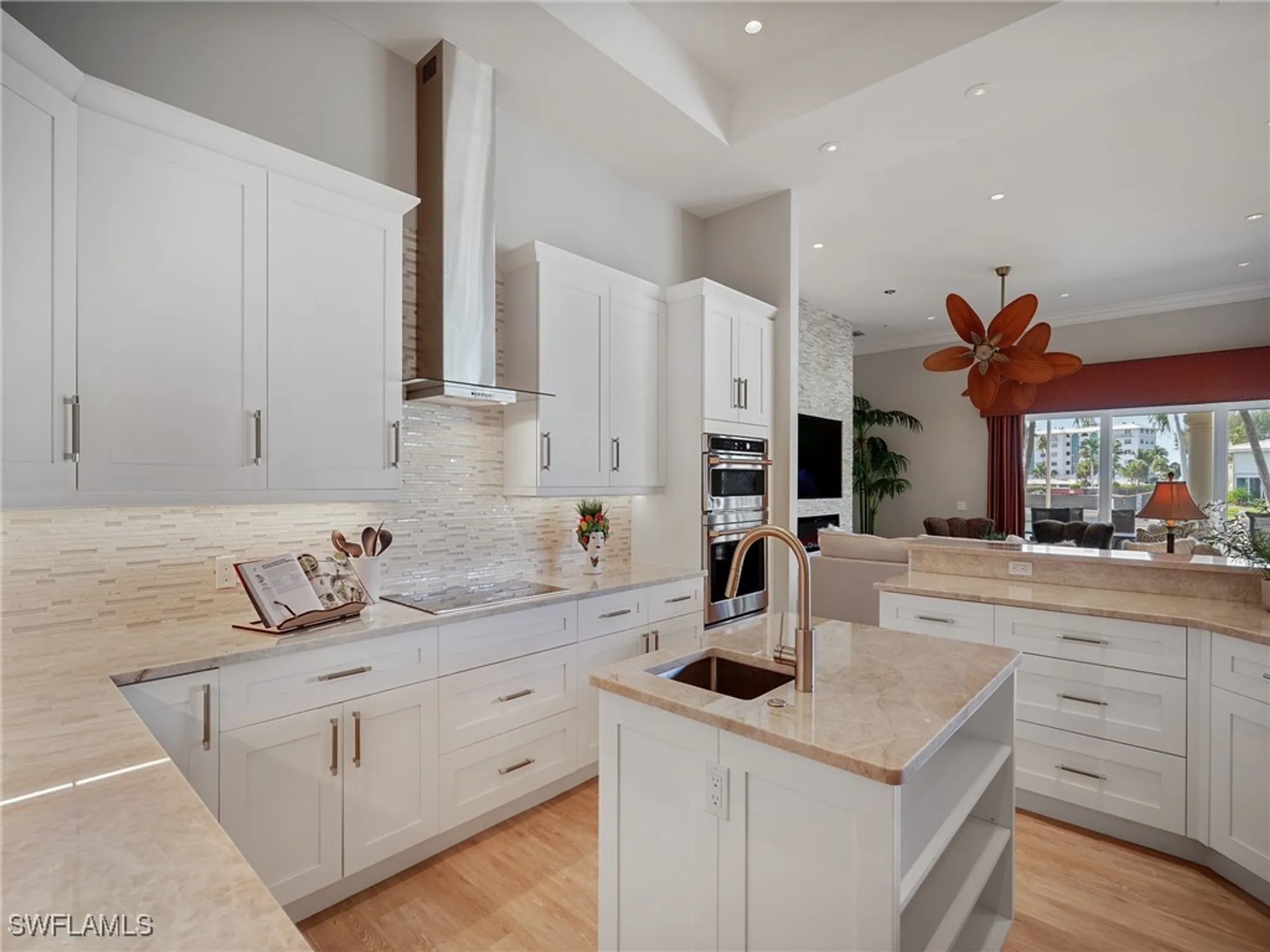 Property Slideshow image 10 of 47 | 216 spring line dr, Naples, FL, 34102