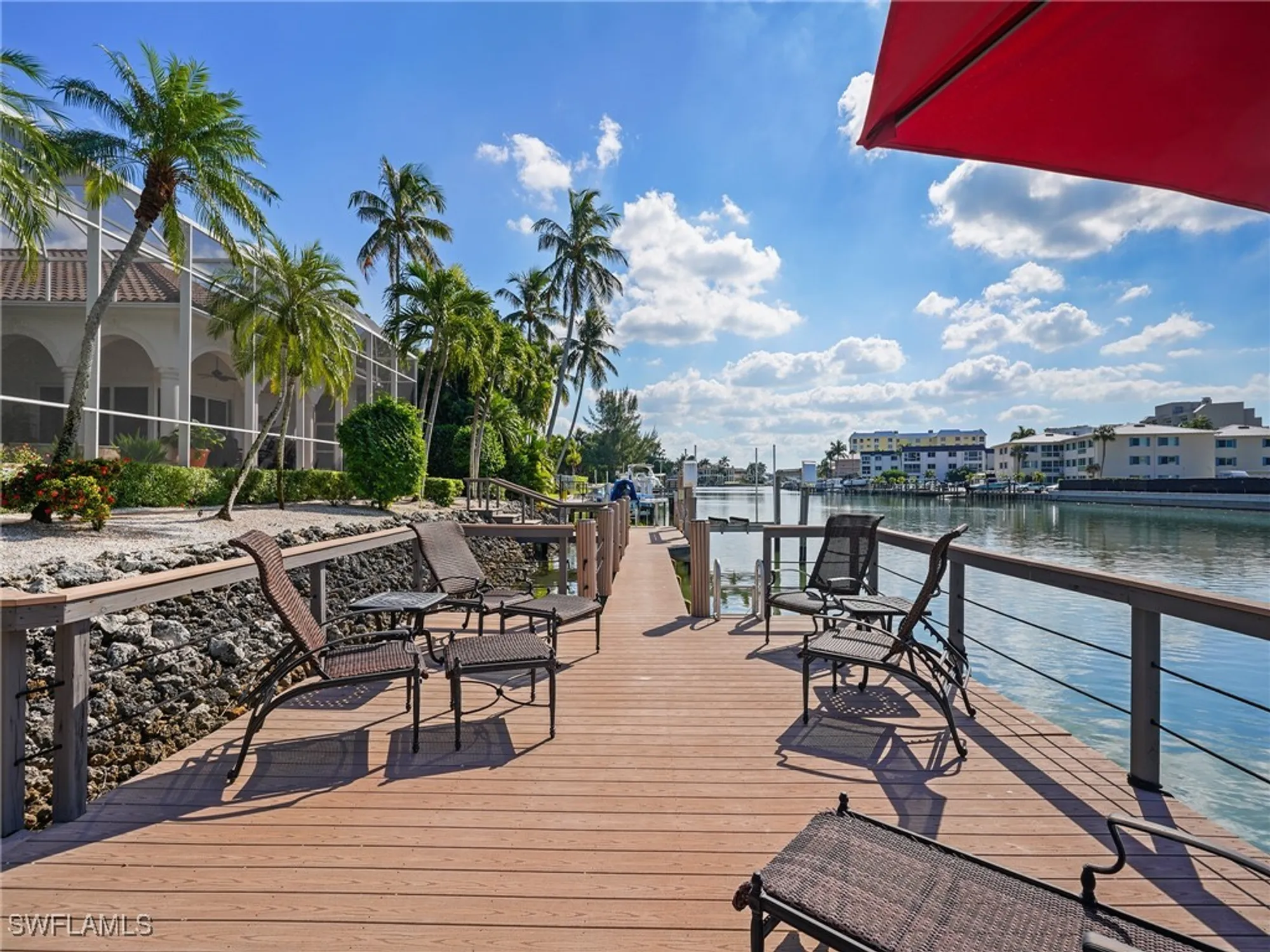 Property Slideshow image 23 of 47 | 216 spring line dr, Naples, FL, 34102