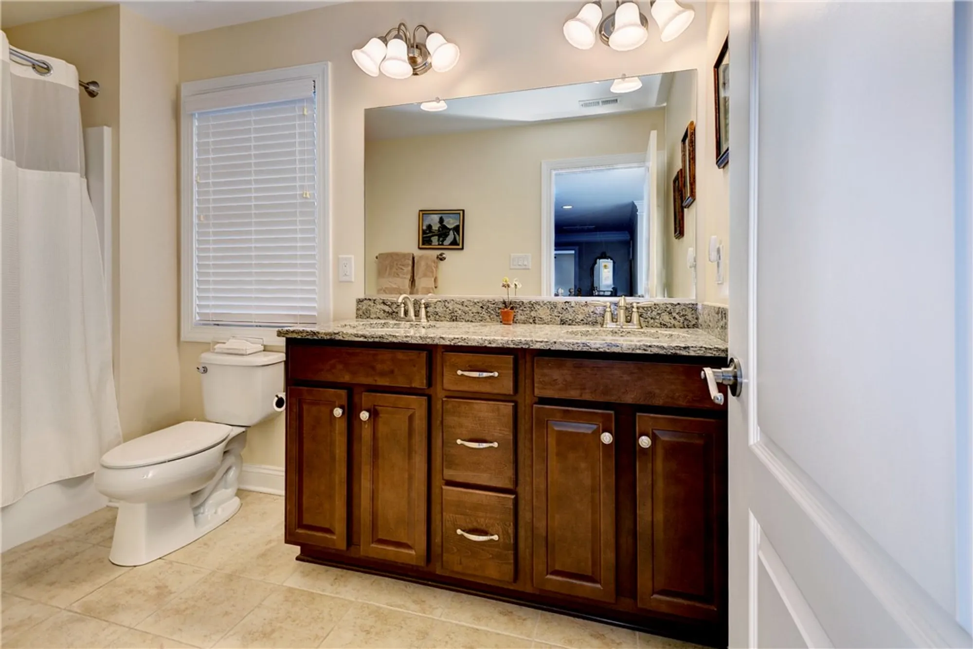 Property Slideshow image 33 of 44 | 315 leven links, Williamsburg, VA, 23188