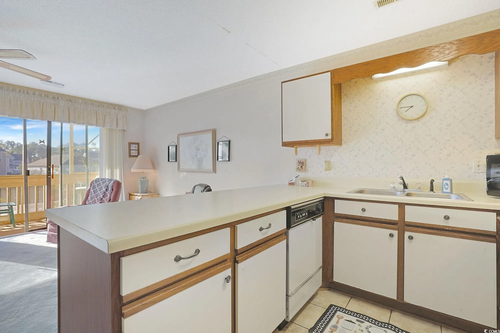 Property Slideshow image 9 of 23 | 510 fairwood lakes rd # 12-d, Myrtle Beach, SC, 29588