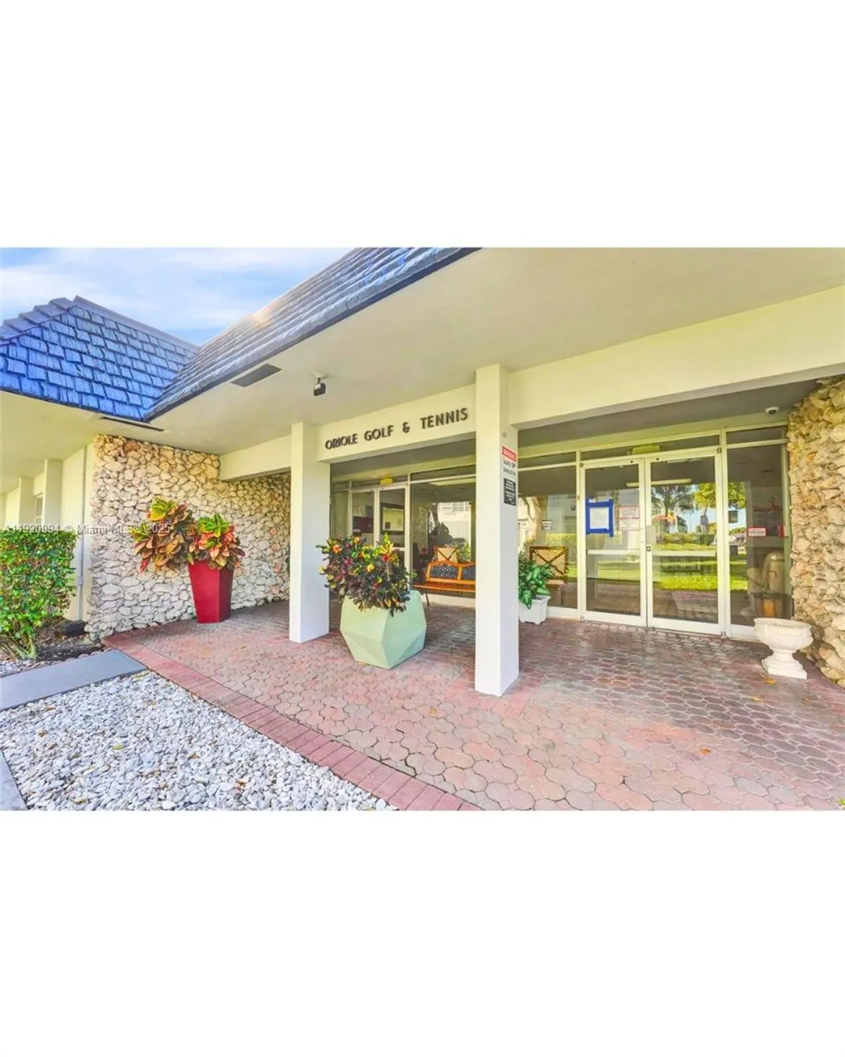 Property Slideshow image 34 of 42 | 7787 golf circle dr 106, Margate, FL, 33063