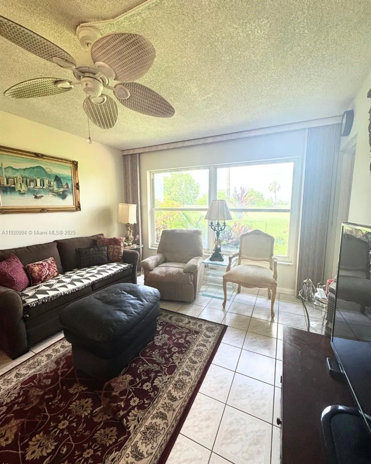 Property Slideshow image 6 of 42 | 7787 golf circle dr 106, Margate, FL, 33063