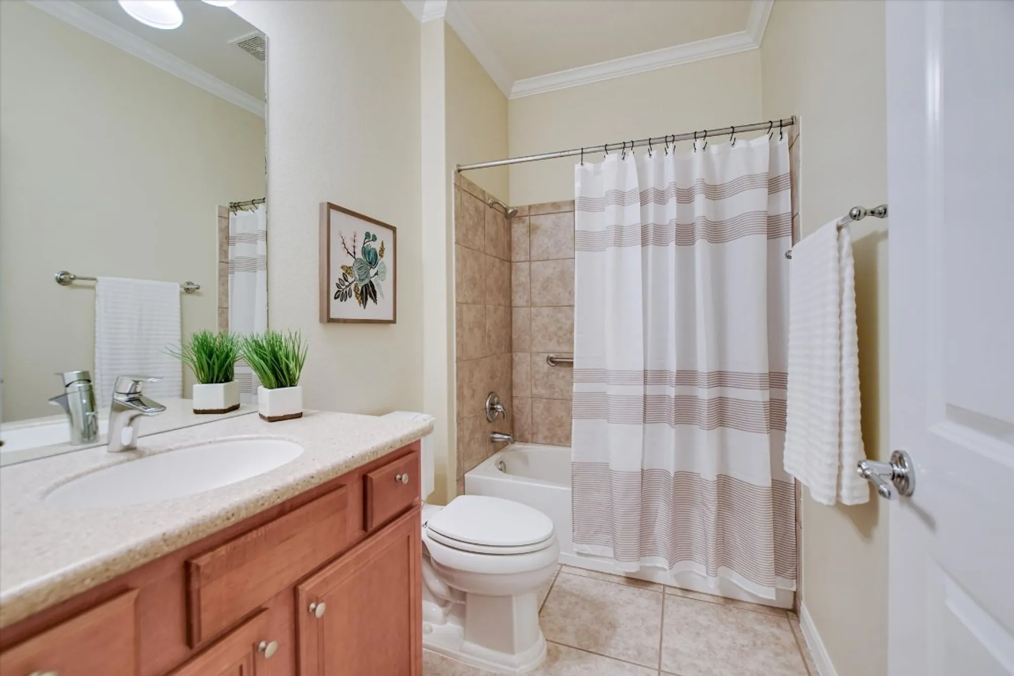 Property Slideshow image 16 of 20 | 508 lake sommerville trl, Georgetown, TX, 78633