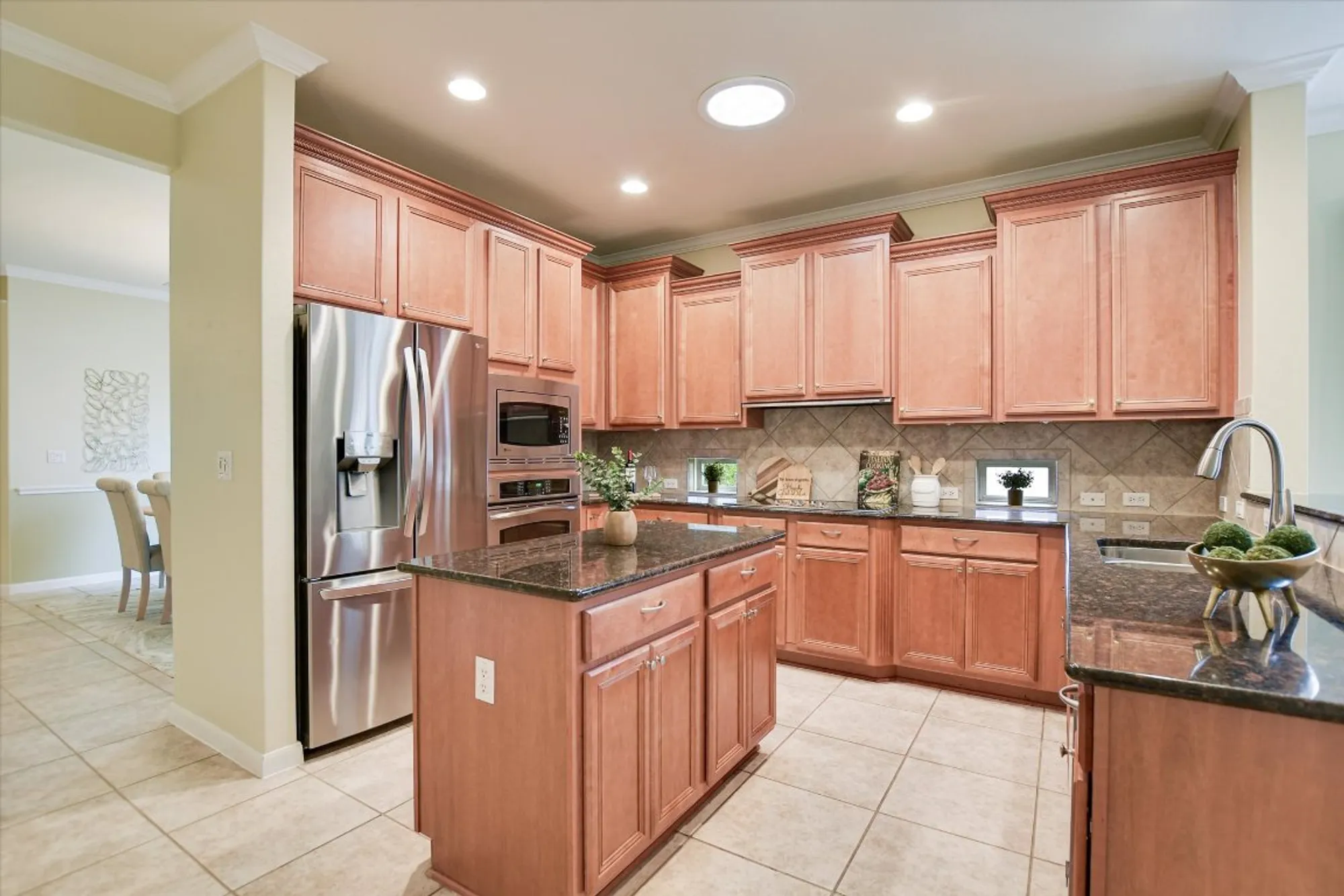 Property Slideshow image 7 of 20 | 508 lake sommerville trl, Georgetown, TX, 78633