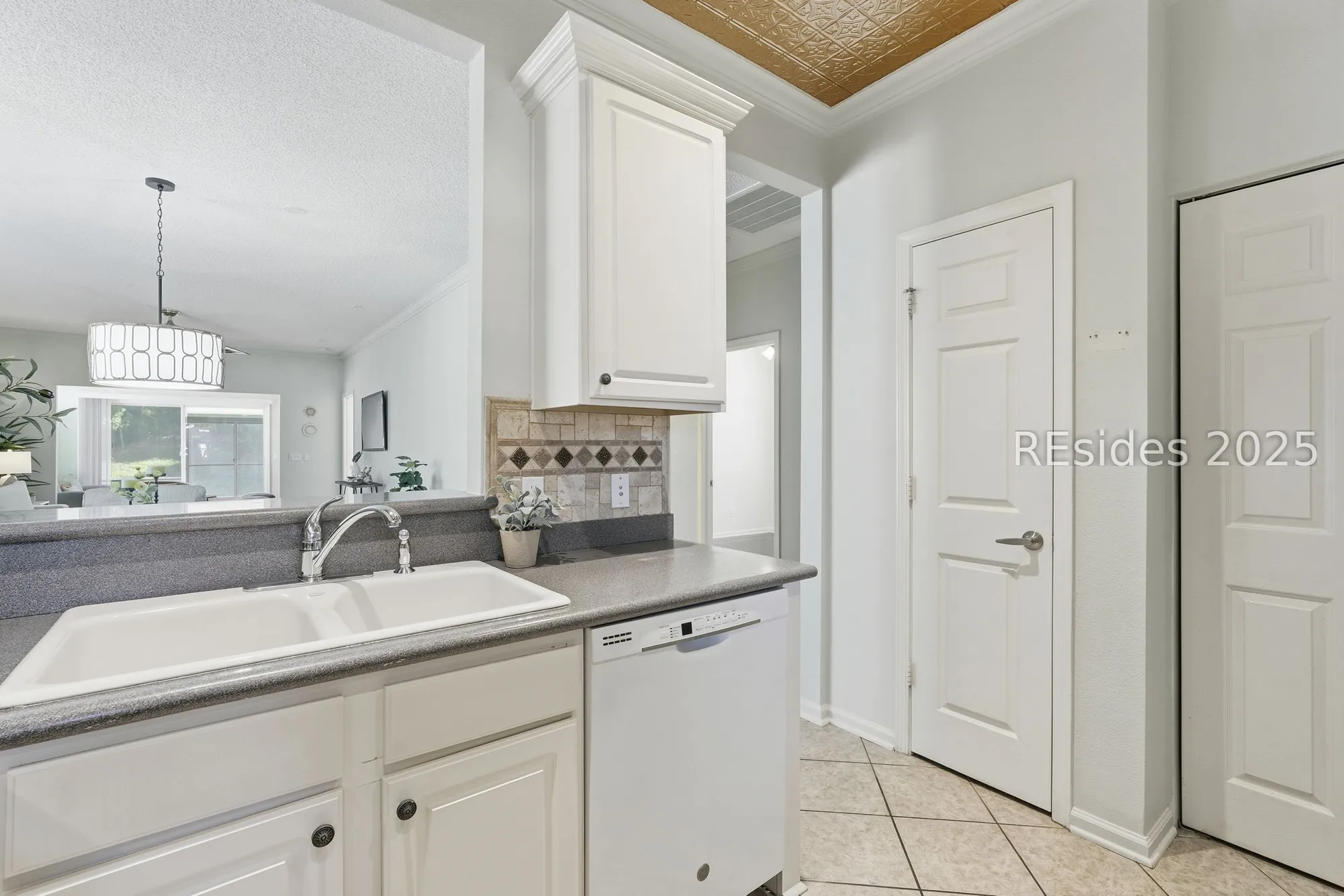 Property Slideshow image 19 of 47 | 35 orion pl, Bluffton, SC, 29909