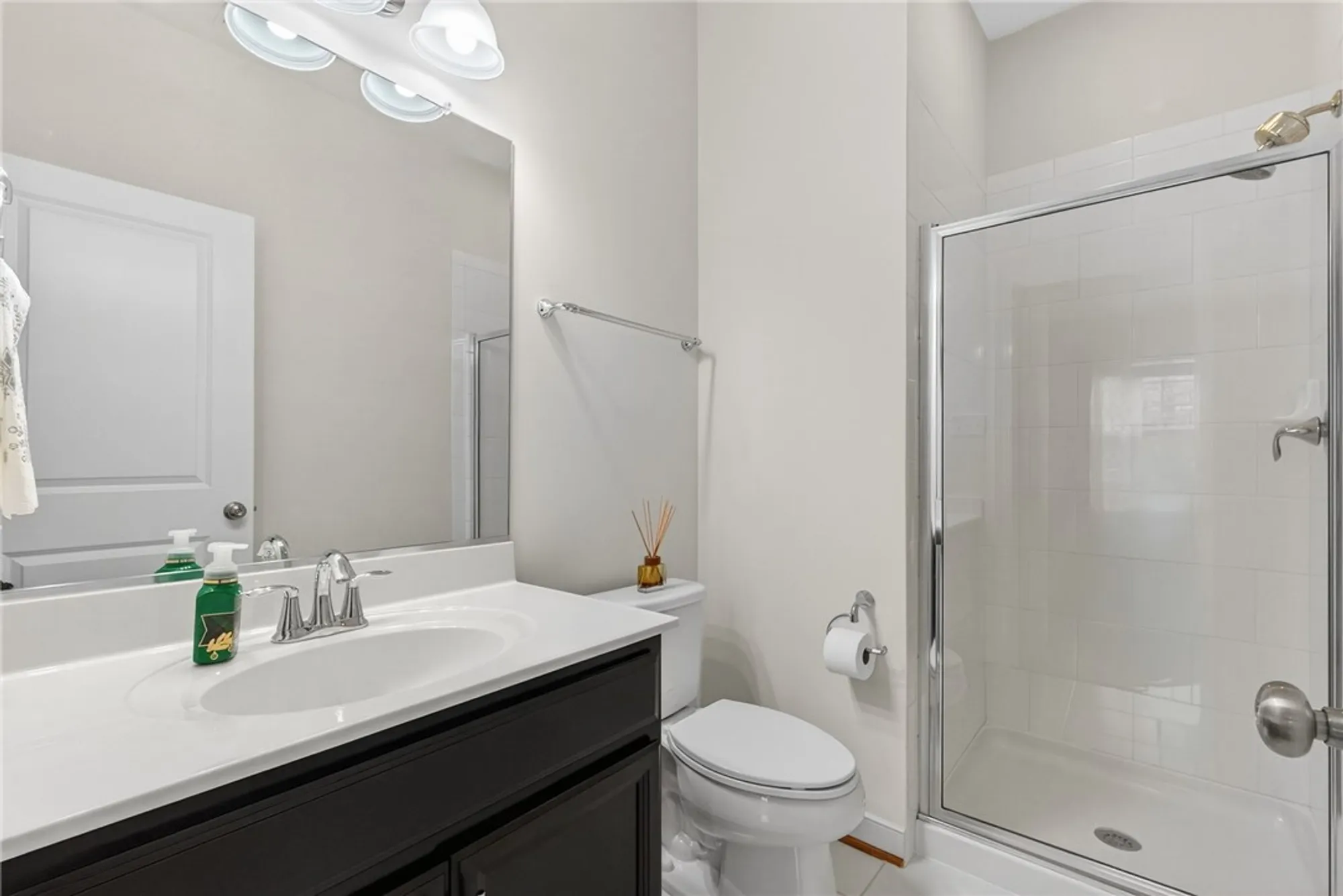 Property Slideshow image 16 of 50 | 4907 settlers market blvd, Williamsburg, VA, 23188