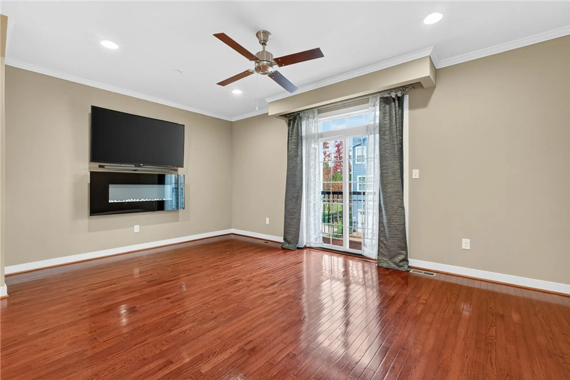 Property Slideshow image 21 of 50 | 4907 settlers market blvd, Williamsburg, VA, 23188