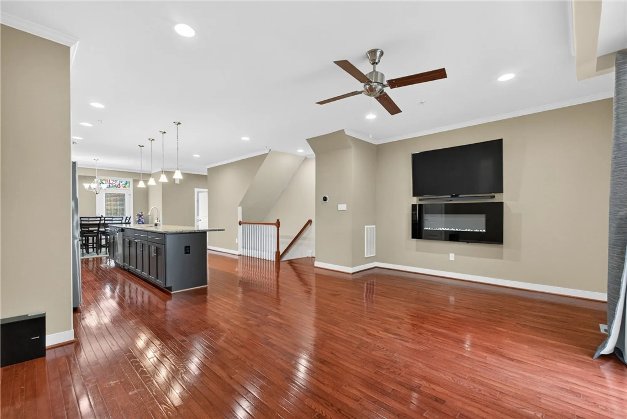 Property Slideshow image 23 of 50 | 4907 settlers market blvd, Williamsburg, VA, 23188