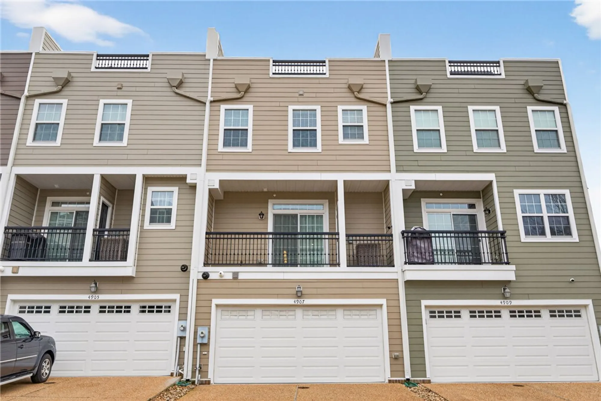 Property Slideshow image 9 of 50 | 4907 settlers market blvd, Williamsburg, VA, 23188