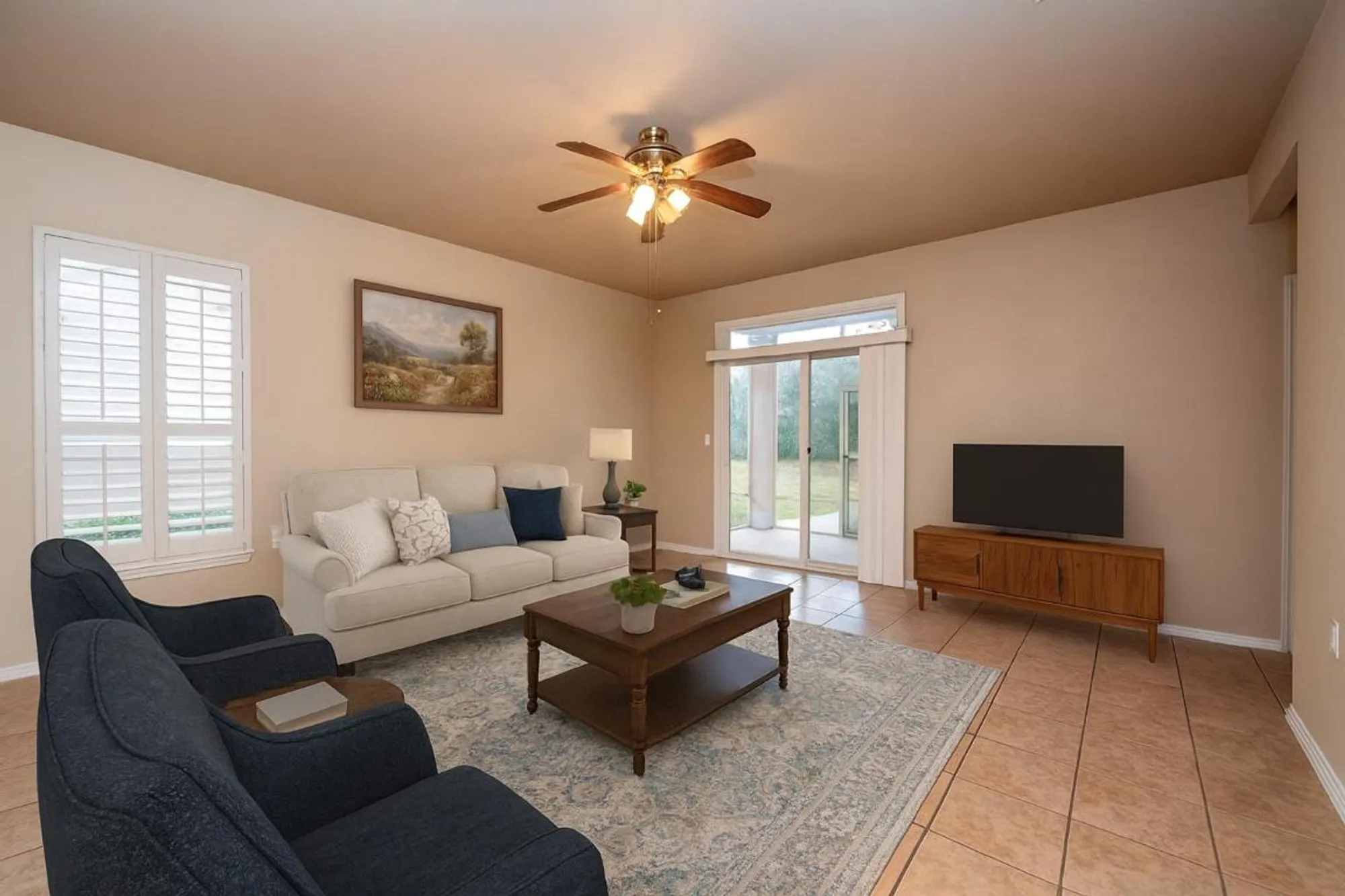 Property Slideshow image 5 of 11 | 510 crockett loop, Georgetown, TX, 78633