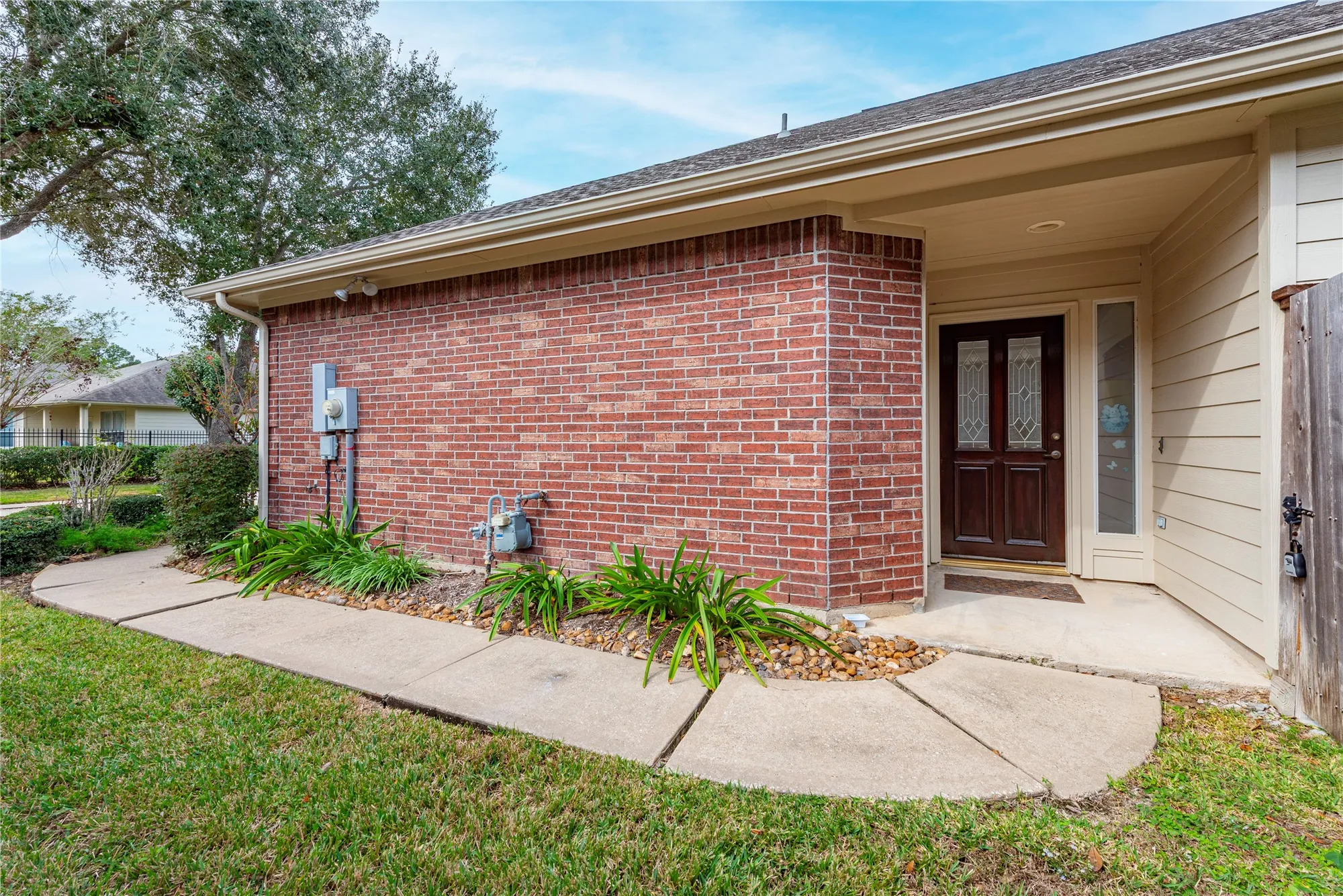Property Slideshow image 23 of 27 | 1319 palermo dr, Pearland, TX, 77581