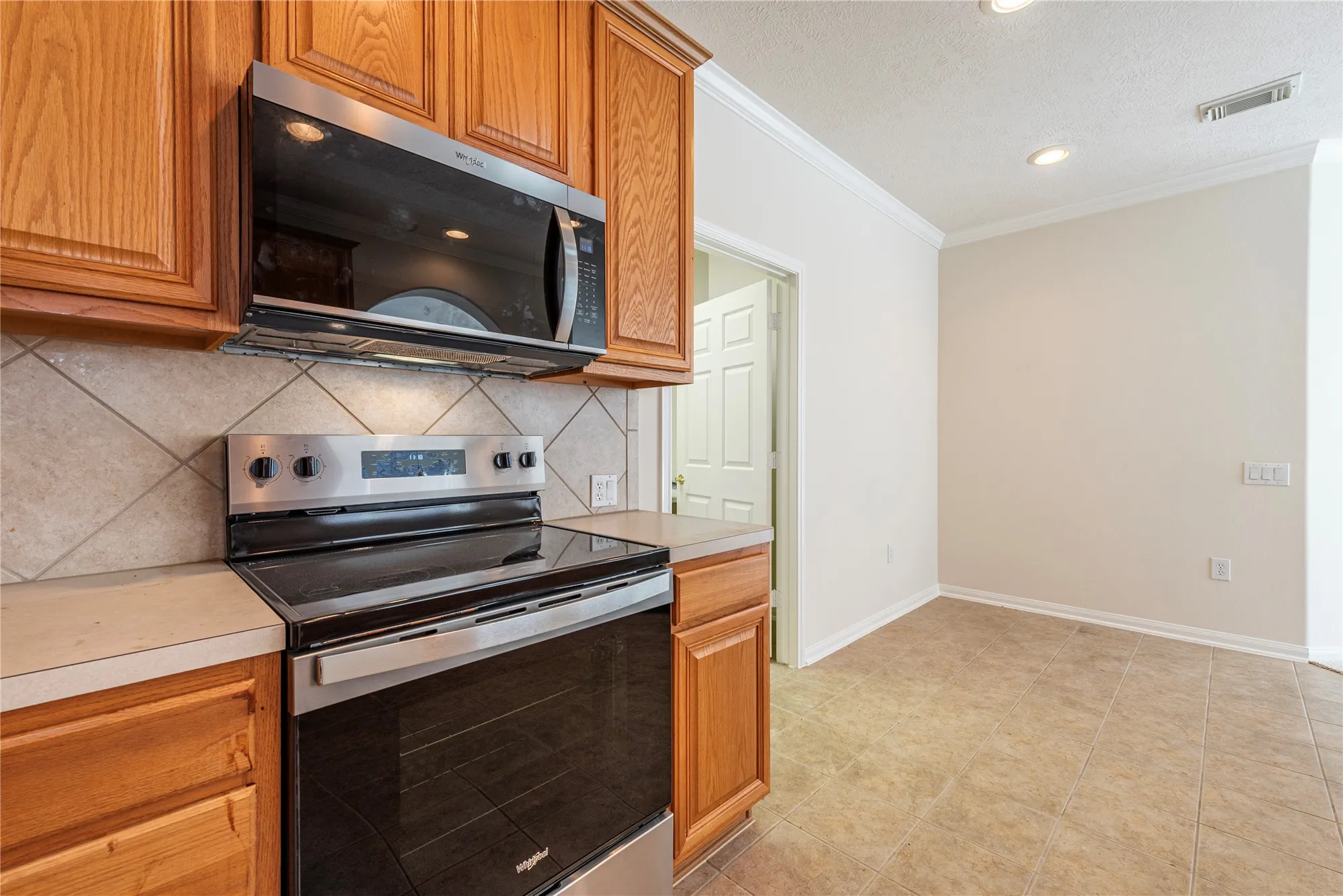 Property Slideshow image 7 of 27 | 1319 palermo dr, Pearland, TX, 77581
