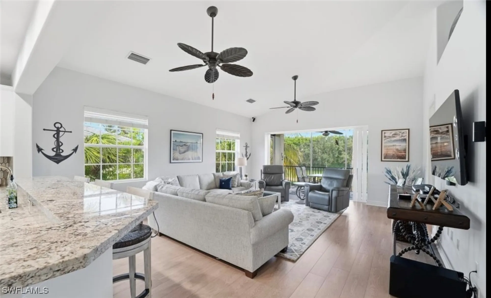 Property Slideshow image 18 of 31 | 7842 hawthorne dr 1703, Naples, FL, 34113