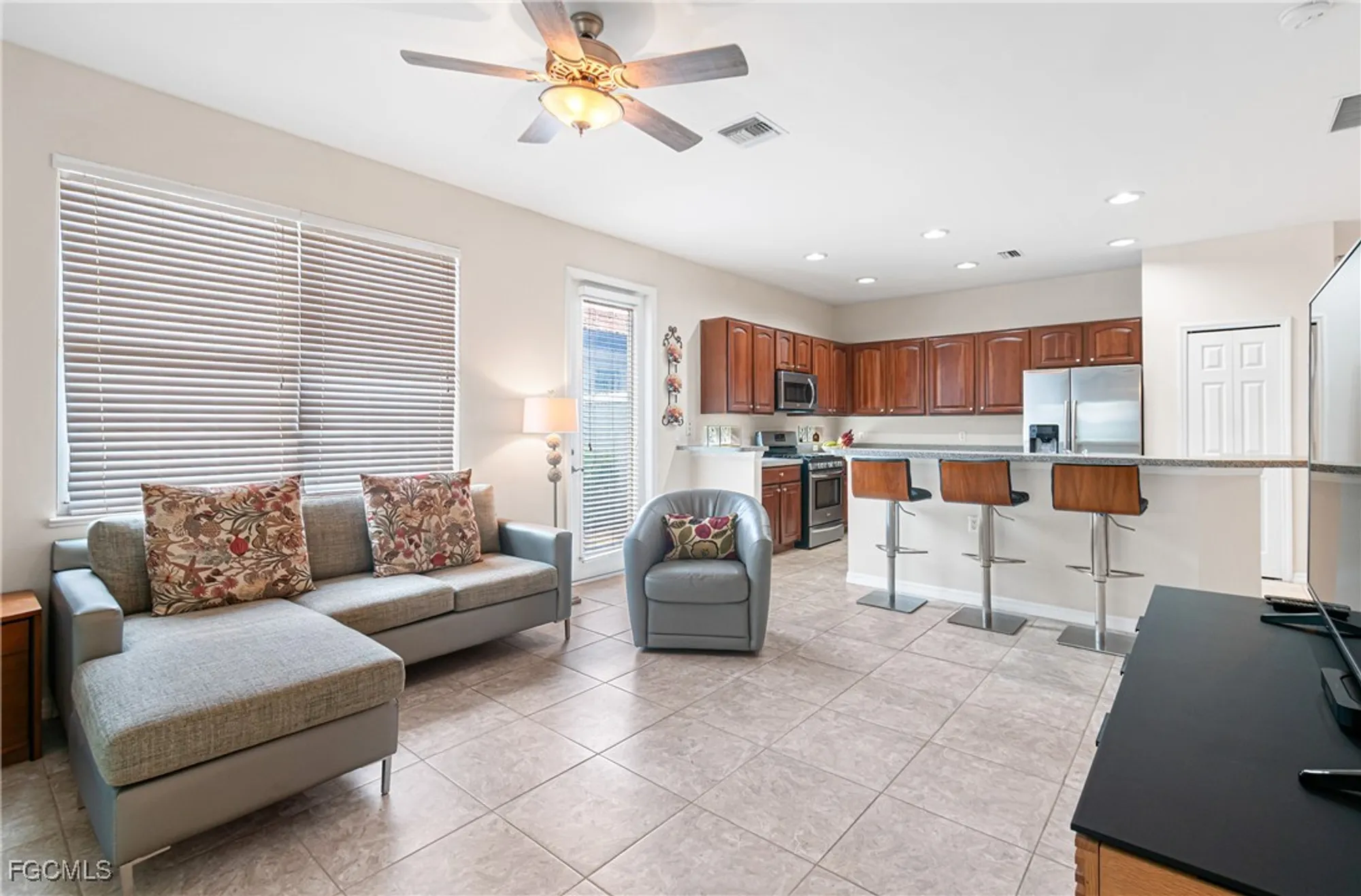 Property Slideshow image 12 of 45 | 10663 avila cir, Fort Myers, FL, 33913