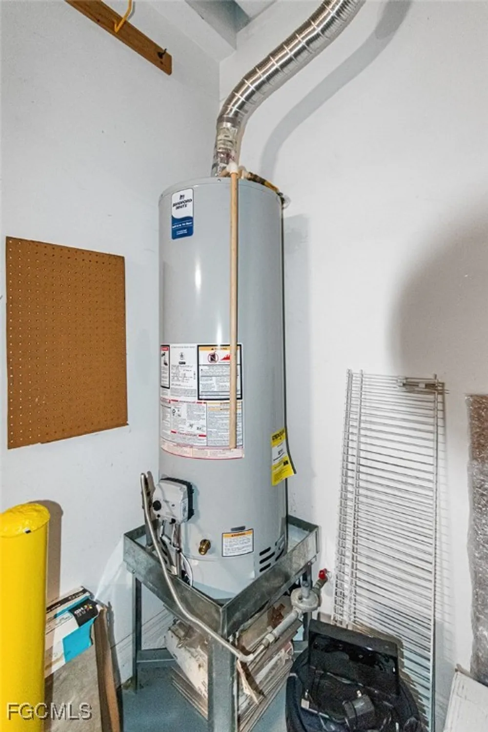 Property Slideshow image 27 of 45 | 10663 avila cir, Fort Myers, FL, 33913