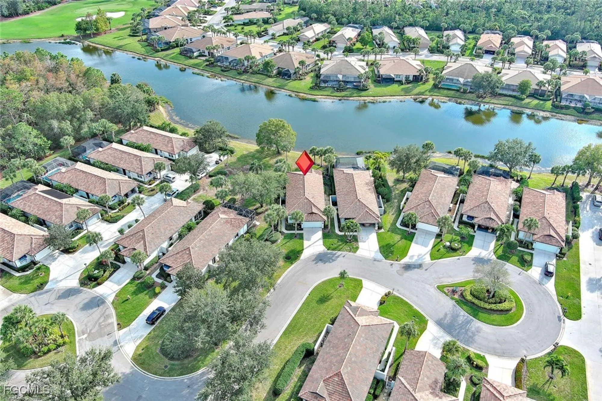 Property Slideshow image 31 of 45 | 10663 avila cir, Fort Myers, FL, 33913