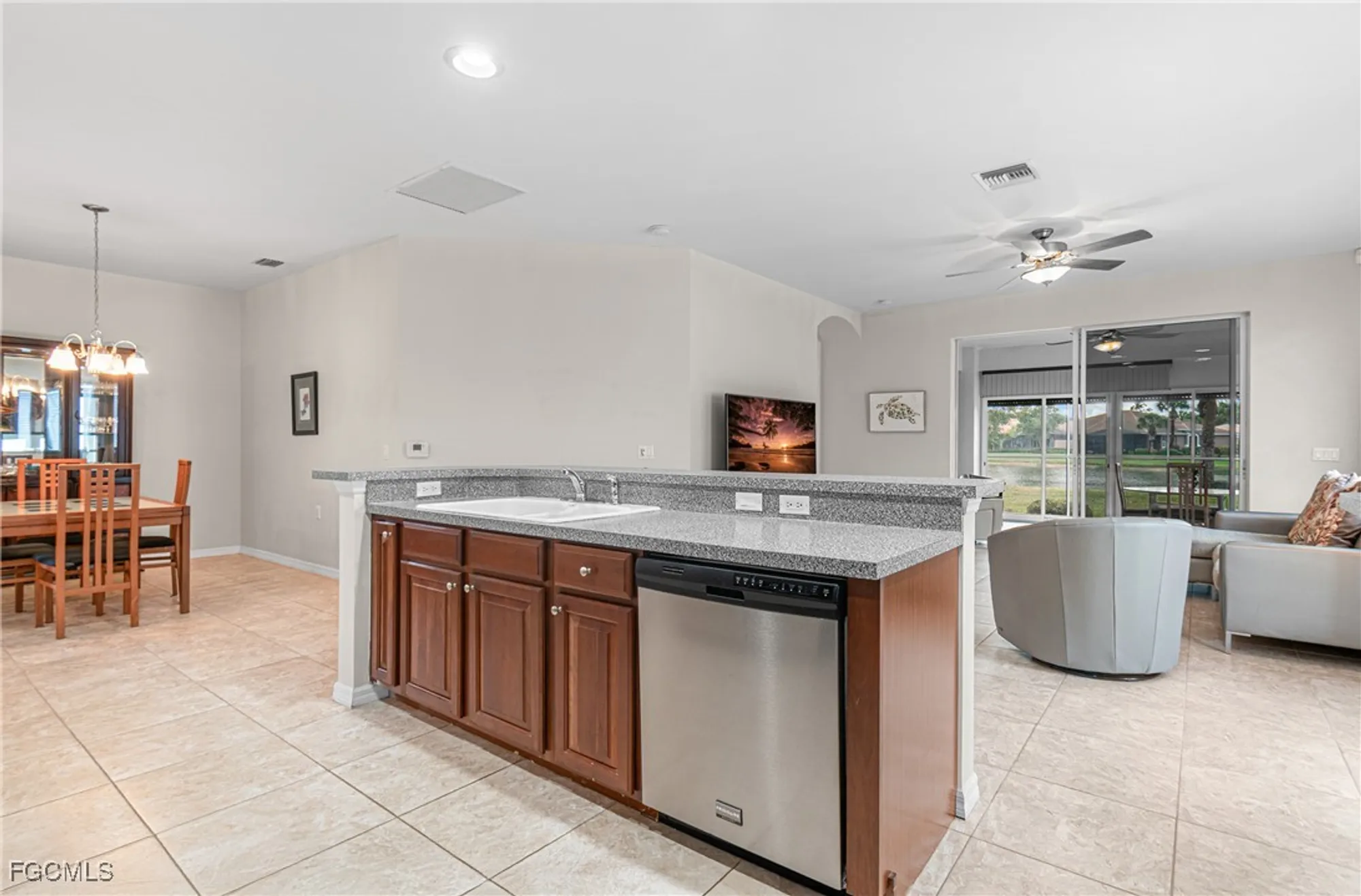 Property Slideshow image 8 of 45 | 10663 avila cir, Fort Myers, FL, 33913