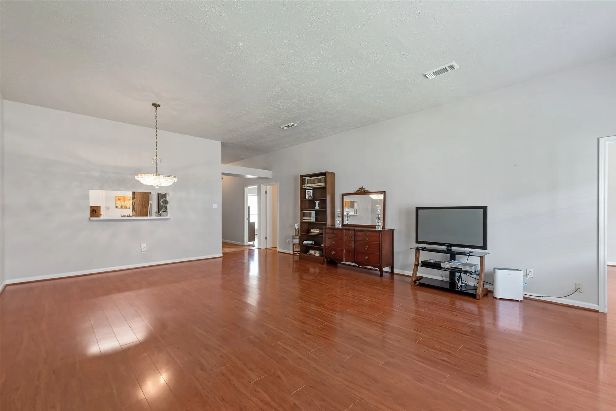 Property Slideshow image 14 of 46 | 3310 country meadows ct, Pearland, TX, 77584