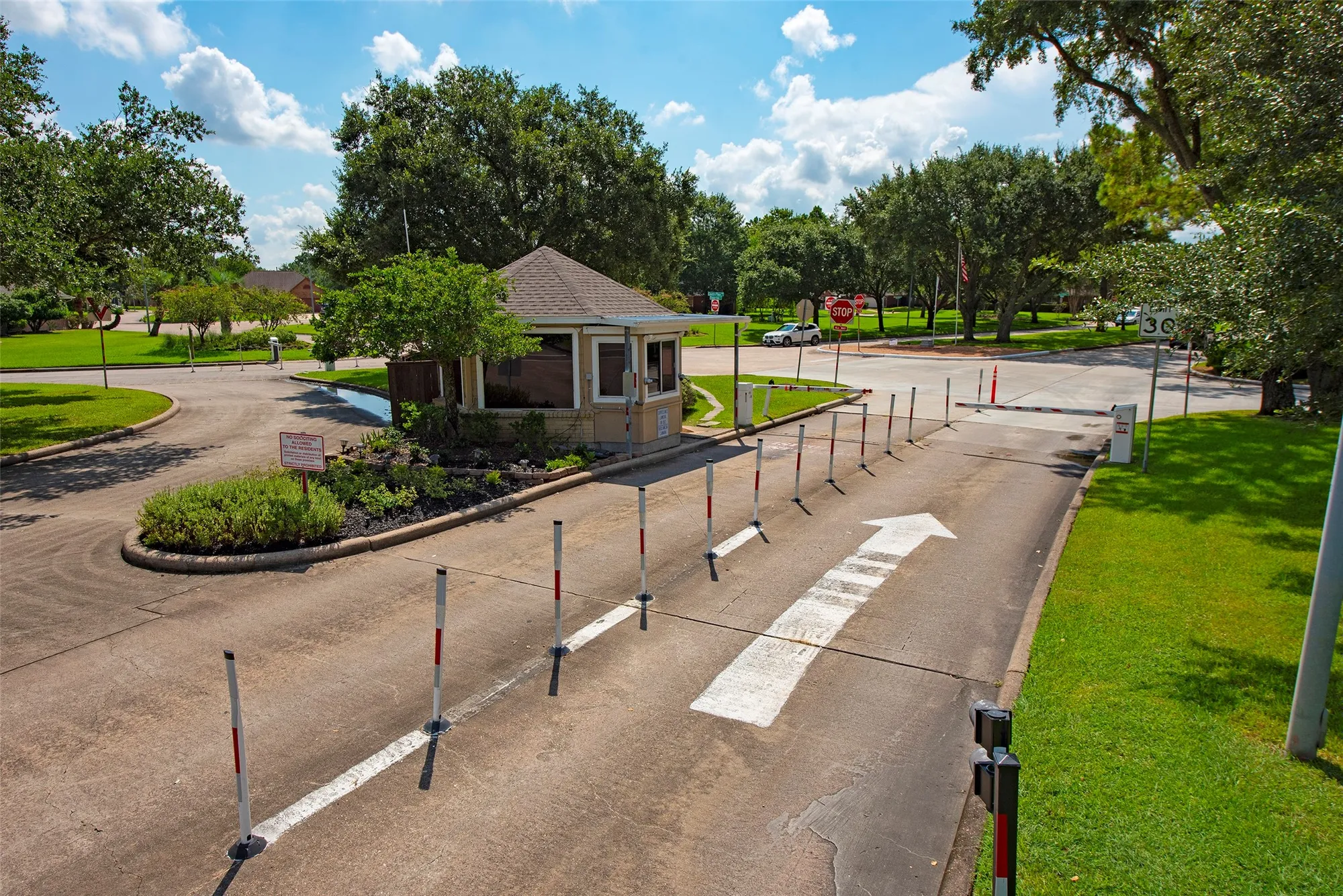 Property Slideshow image 46 of 46 | 3310 country meadows ct, Pearland, TX, 77584