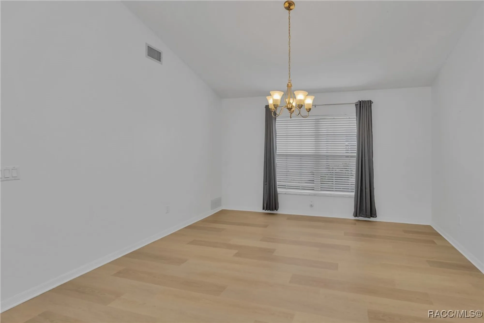 Property Slideshow image 12 of 47 | 36 w byrsonima loop, Homosassa, FL, 34446