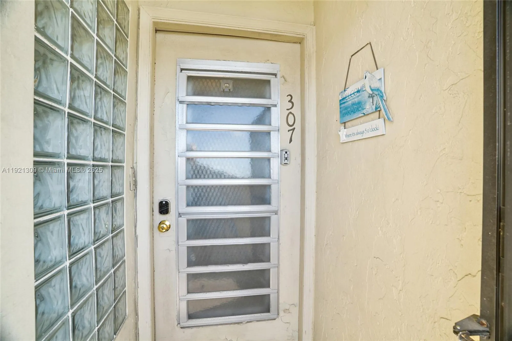 Property Slideshow image 34 of 37 | 23099 barwood ln 307, Boca Raton, FL, 33428