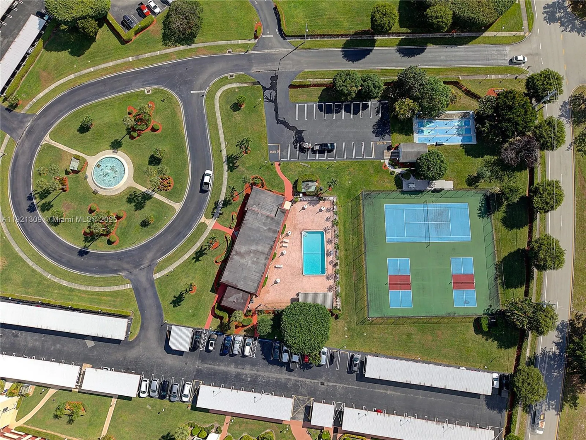 Property Slideshow image 37 of 37 | 23099 barwood ln 307, Boca Raton, FL, 33428