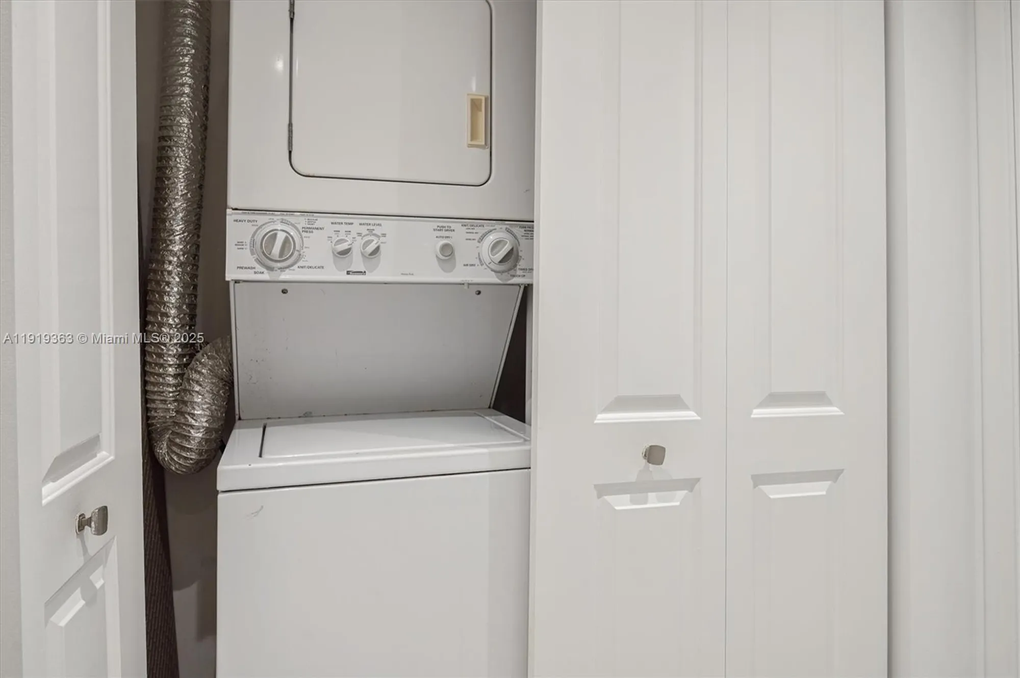 Property Slideshow image 12 of 16 | 12600 sw 5th ct l104, Pembroke Pines, FL, 33027