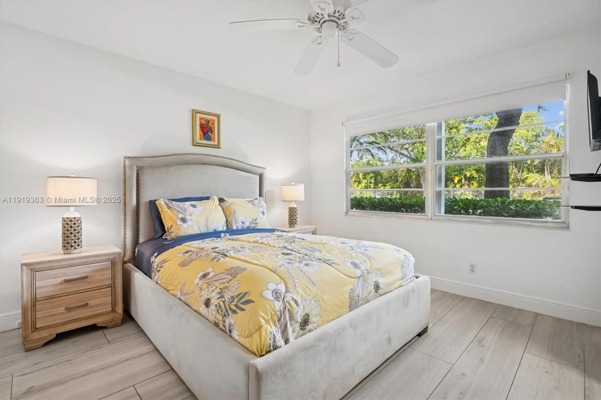 Property Slideshow image 8 of 16 | 12600 sw 5th ct l104, Pembroke Pines, FL, 33027