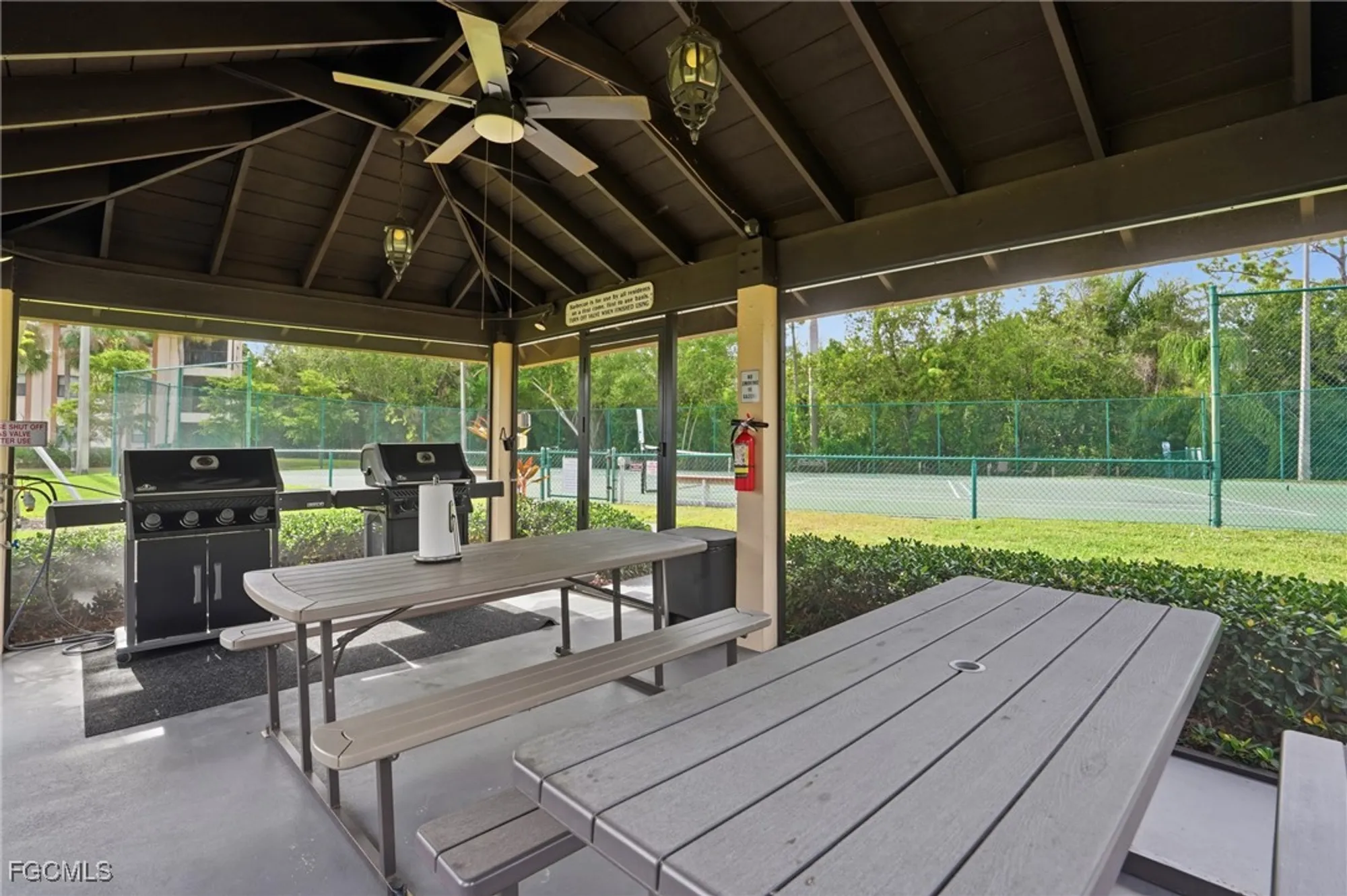 Property Slideshow image 27 of 35 | 13264 white marsh ln 3333, Fort Myers, FL, 33912