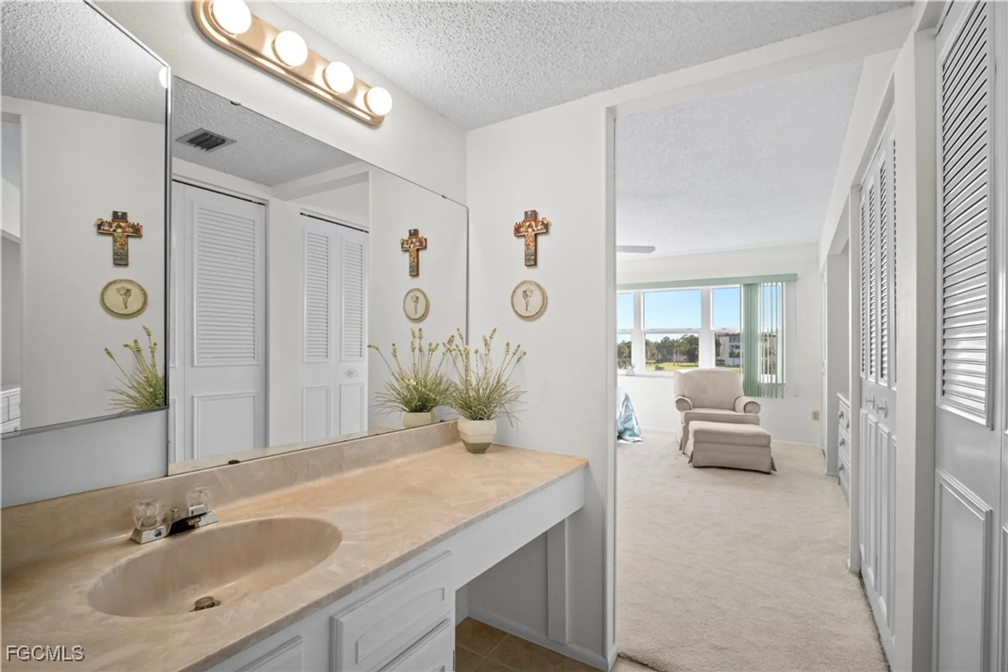 Property Slideshow image 15 of 37 | 1747 pebble beach dr 317, Fort Myers, FL, 33907
