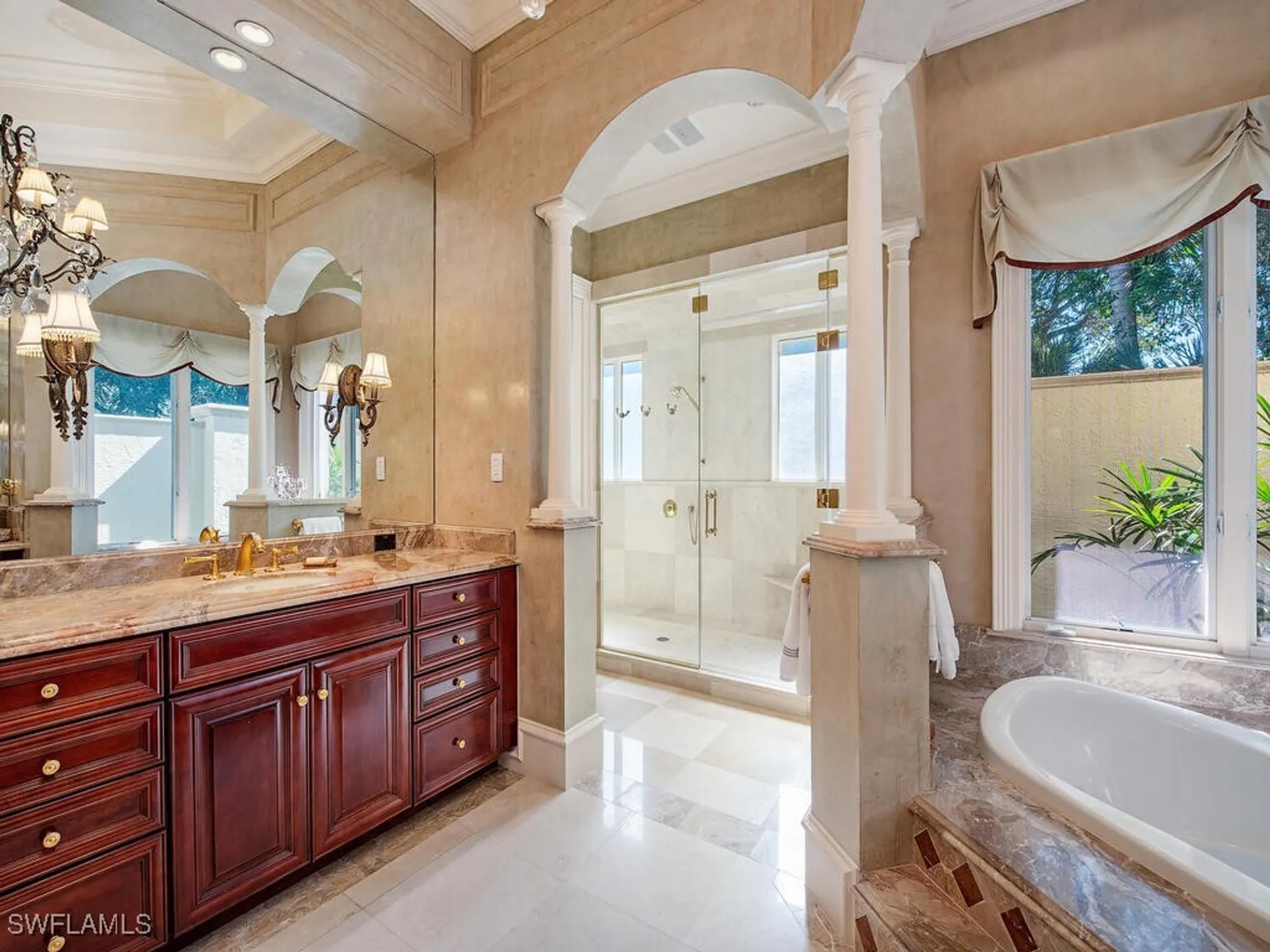 Property Slideshow image 23 of 42 | 6955 verde way, Naples, FL, 34108