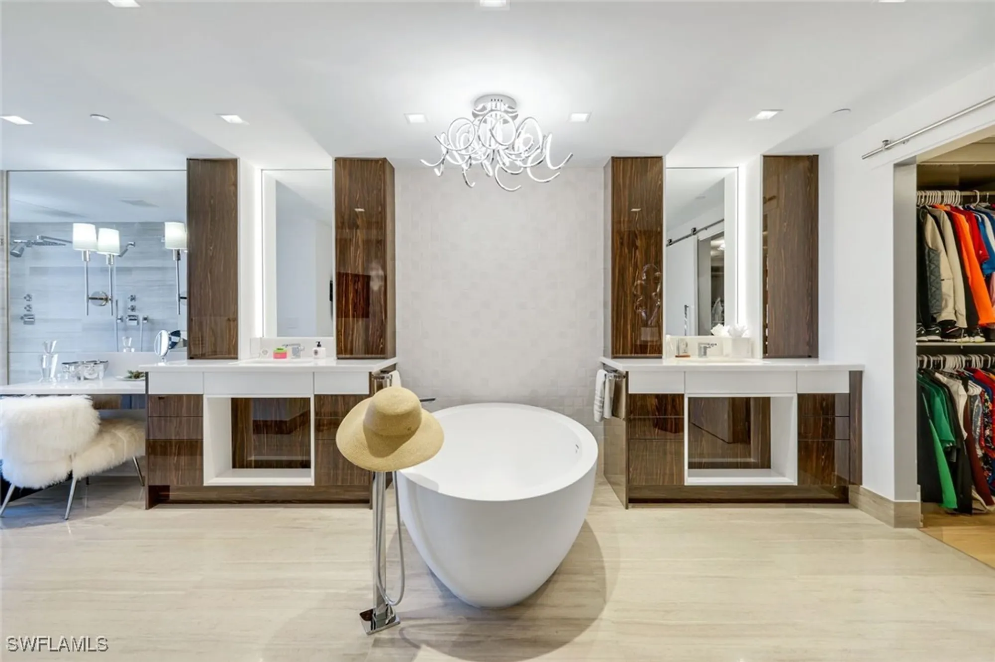 Property Slideshow image 25 of 48 | 6897 grenadier blvd 601, Naples, FL, 34108