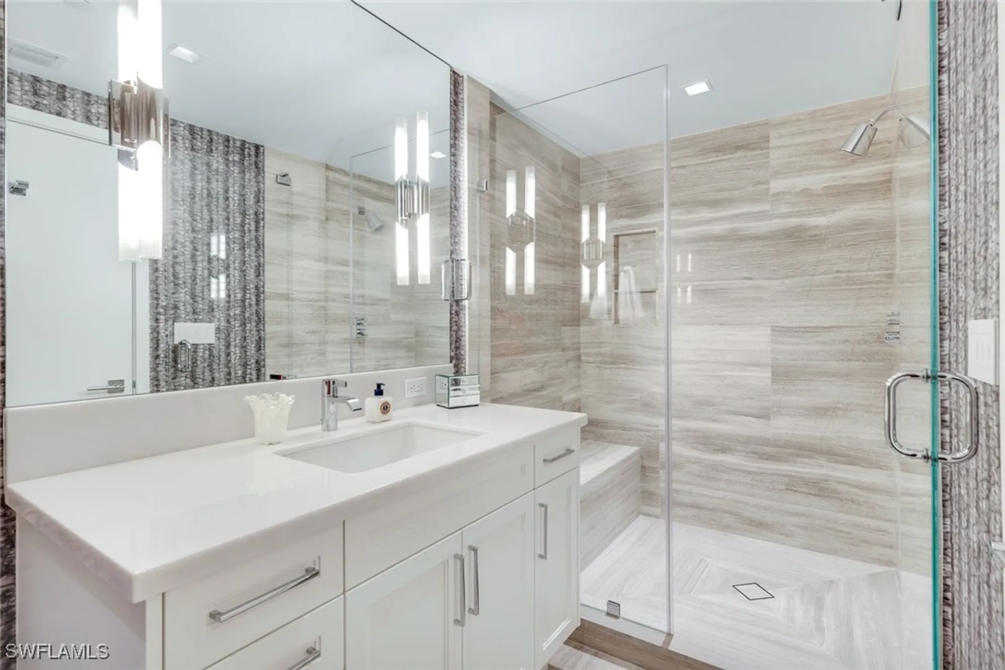 Property Slideshow image 34 of 48 | 6897 grenadier blvd 601, Naples, FL, 34108