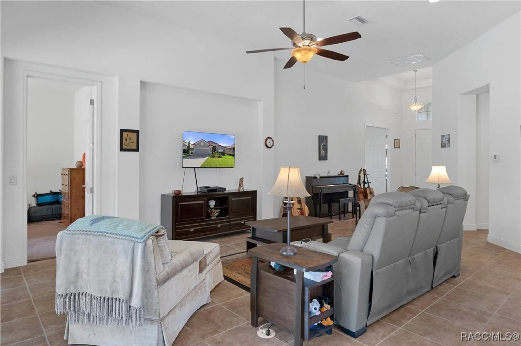 Property Slideshow image 18 of 77 | 1454 w laurel glen path, Hernando, FL, 34442