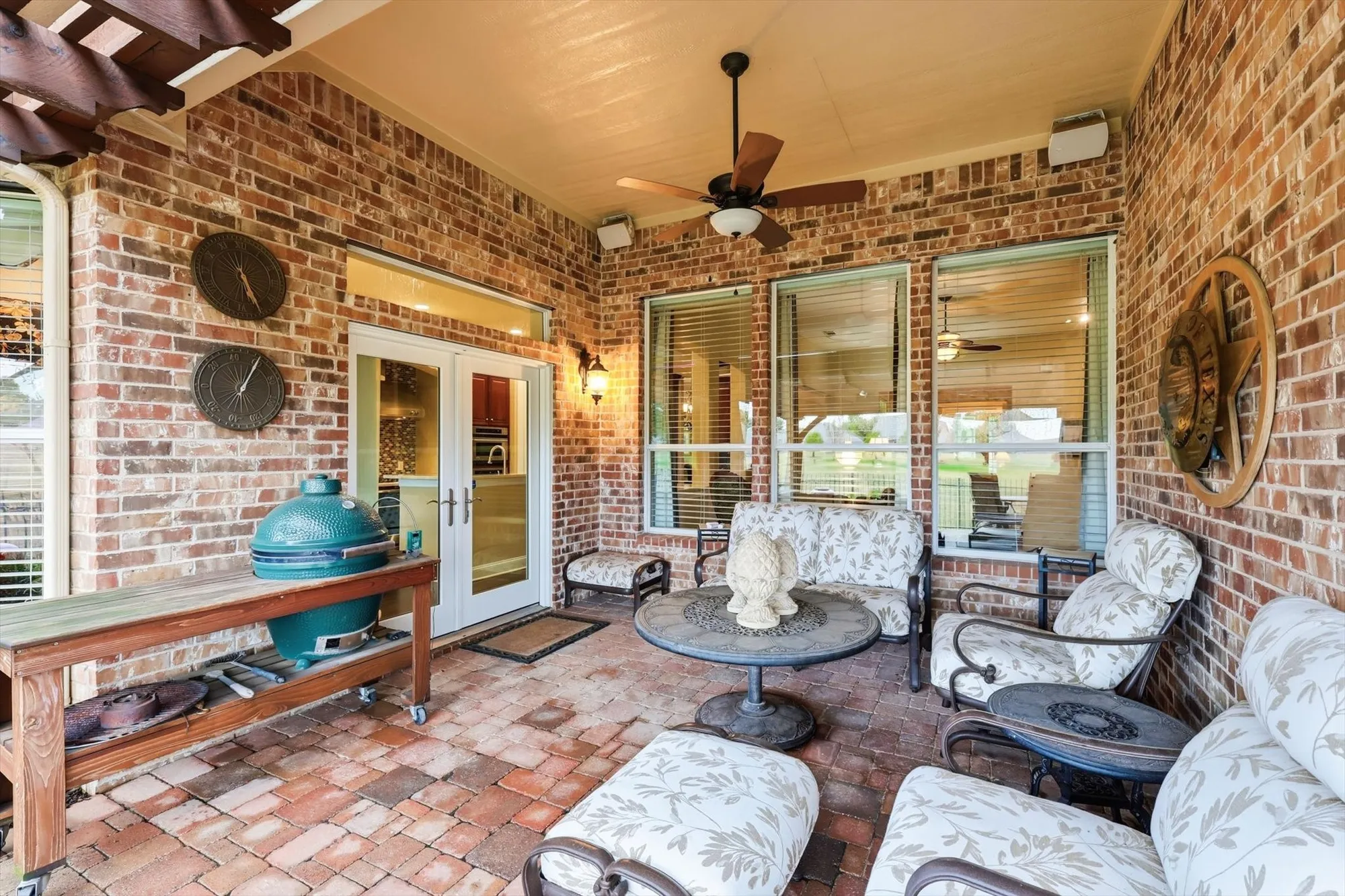 Property Slideshow image 23 of 40 | 7254 bay hill dr, Frisco, TX, 75036