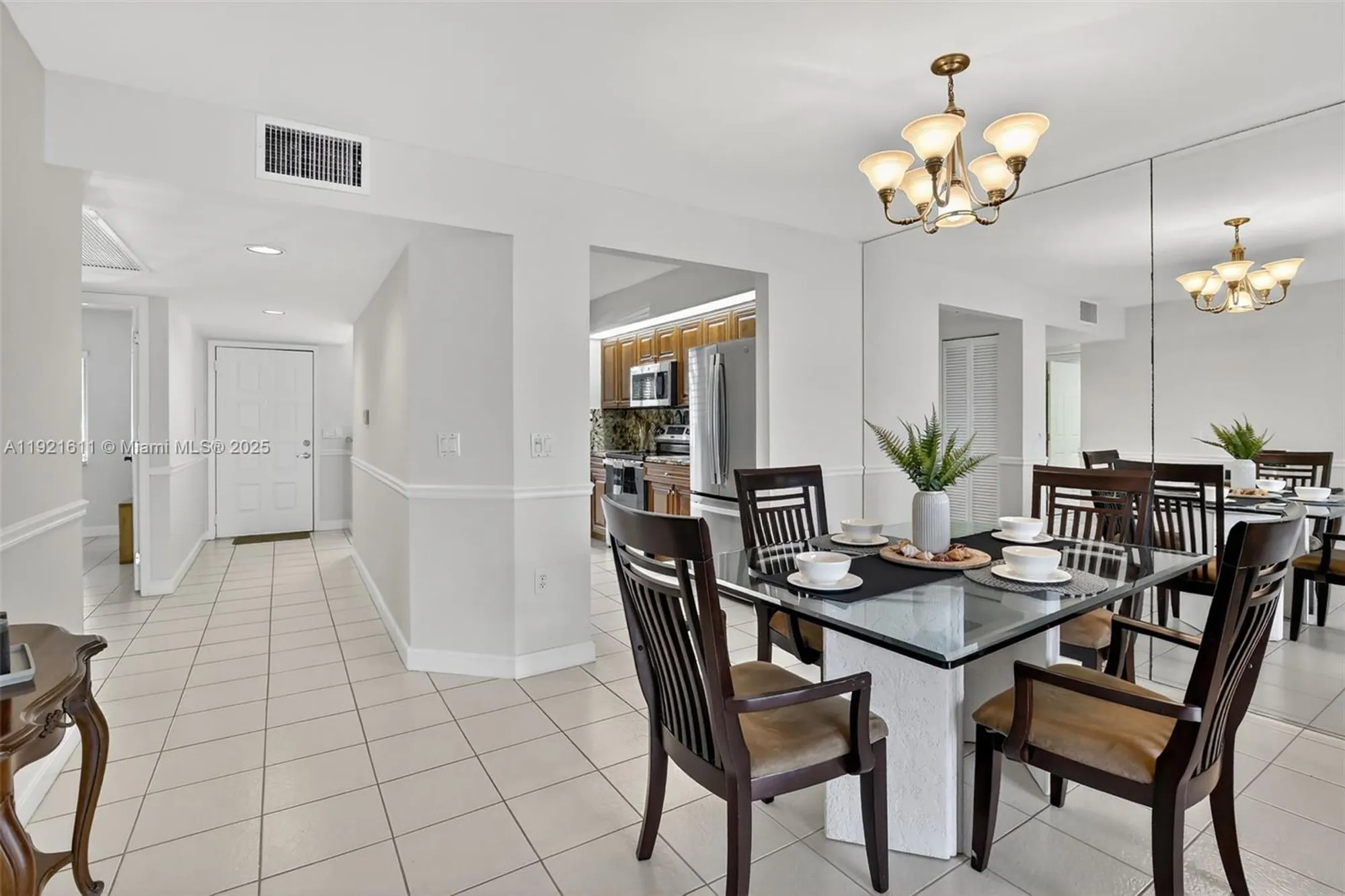 Property Slideshow image 10 of 59 | 13705 sw 12th st 103b, Pembroke Pines, FL, 33027