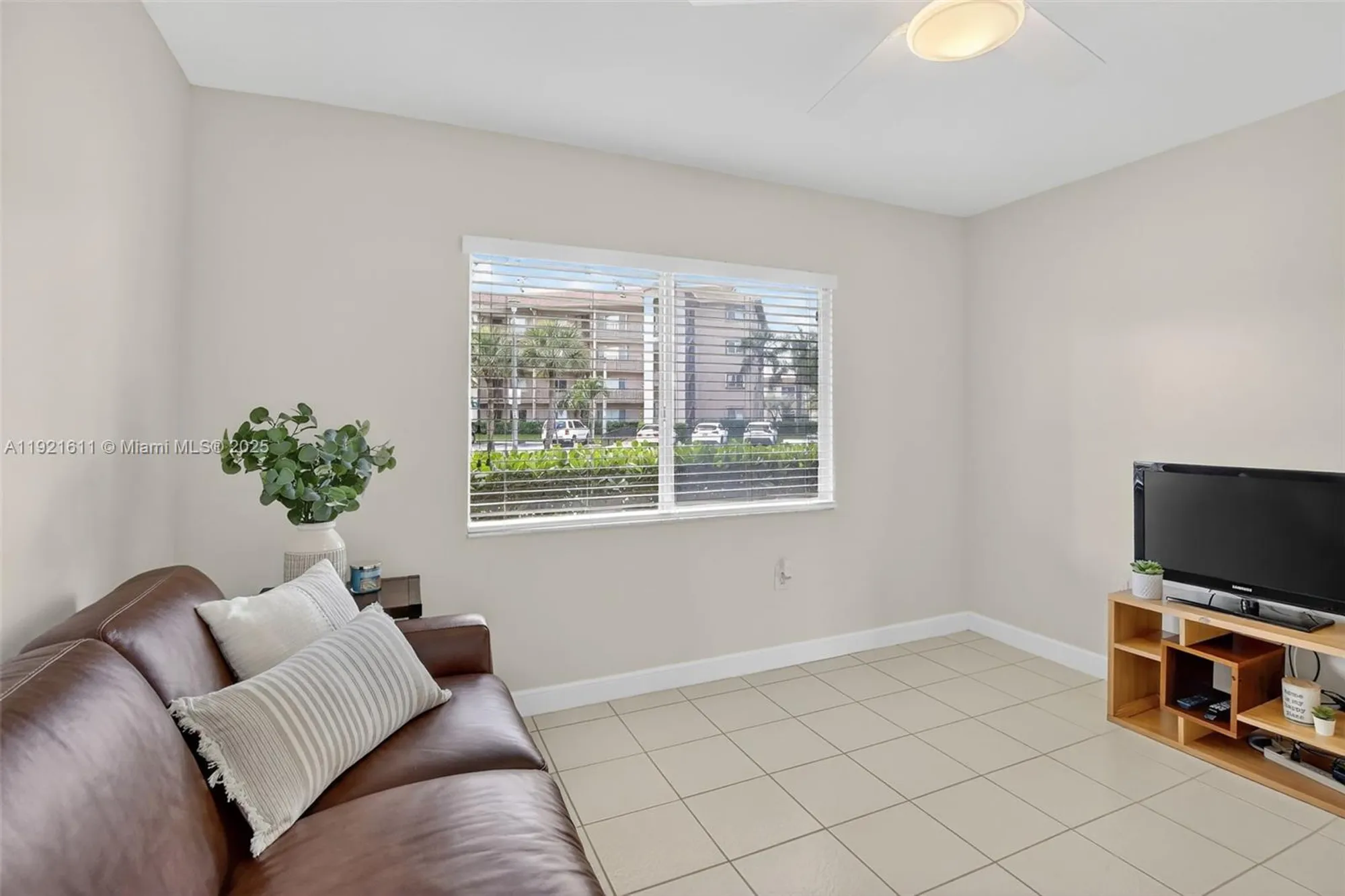 Property Slideshow image 30 of 59 | 13705 sw 12th st 103b, Pembroke Pines, FL, 33027