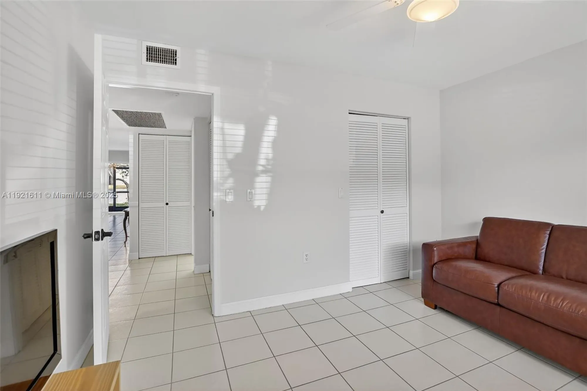 Property Slideshow image 32 of 59 | 13705 sw 12th st 103b, Pembroke Pines, FL, 33027